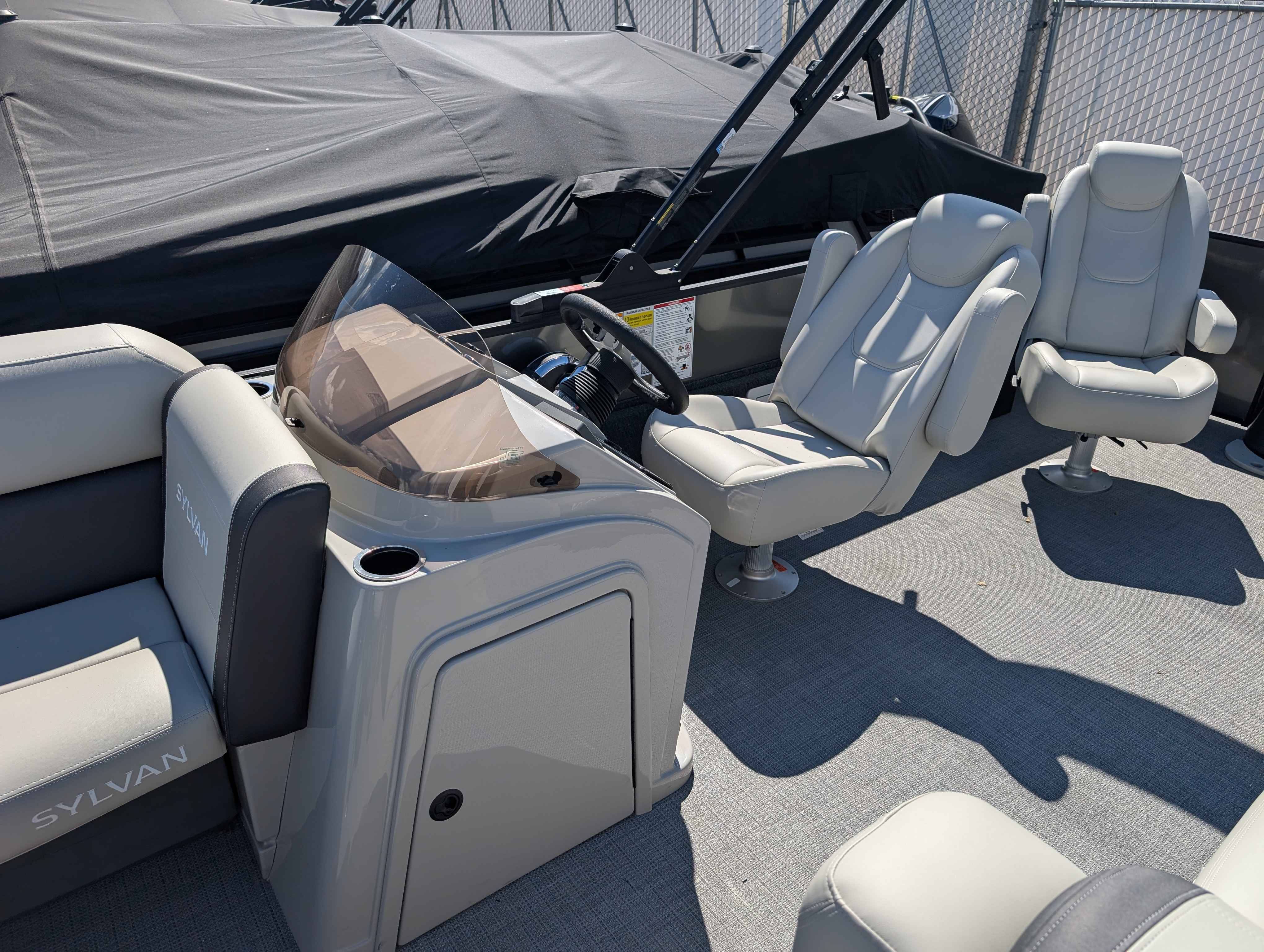 boat-carouselImage-image