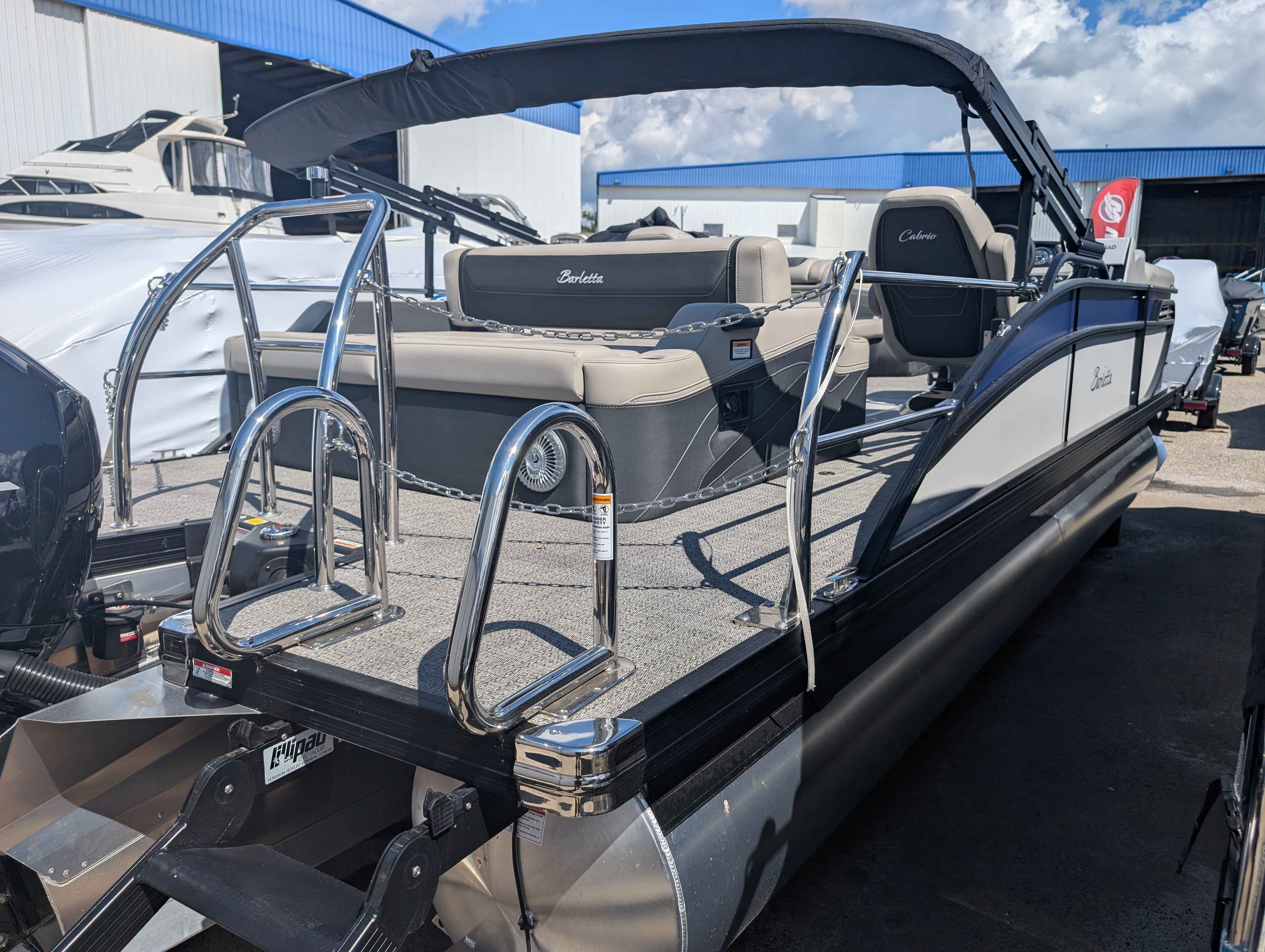 boat-carouselImage-image