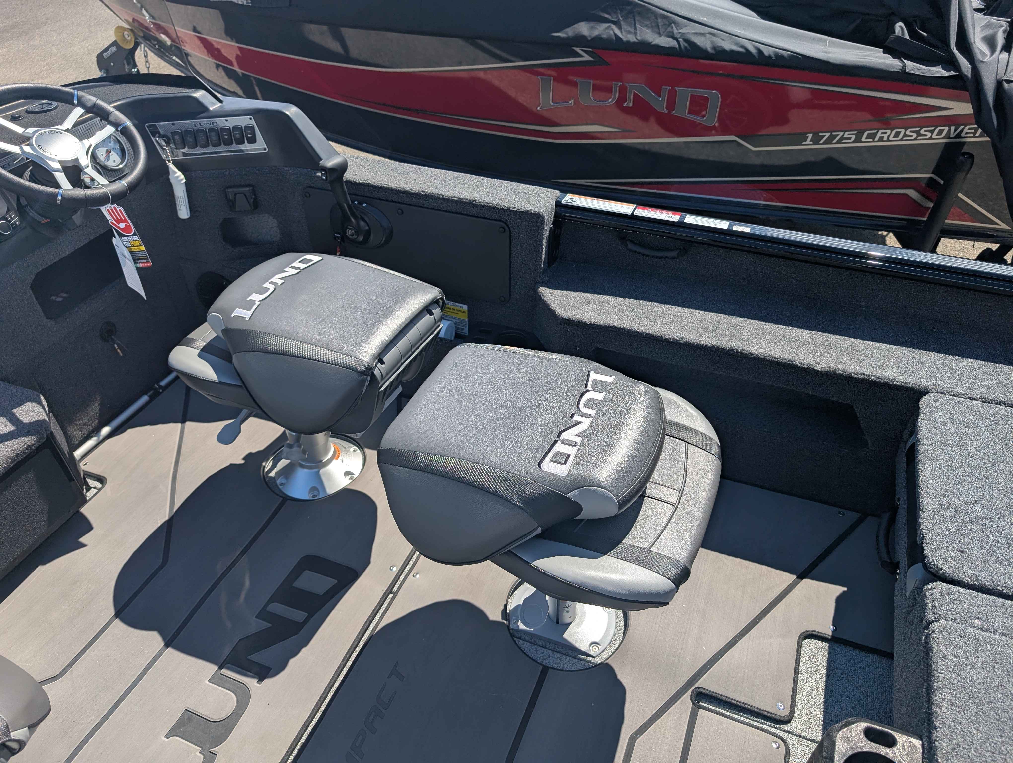 boat-carouselImage-image
