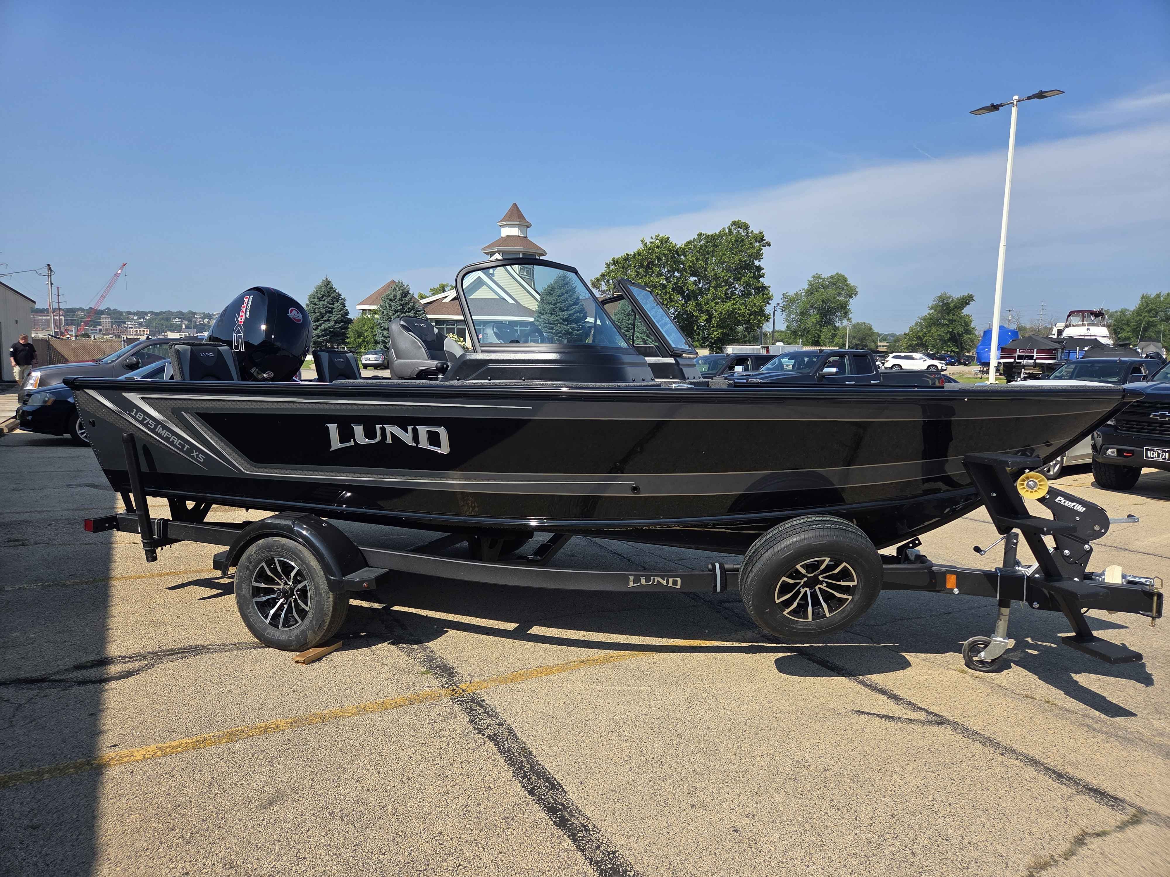 2026 Lund Boat Co. 1875 IMP XS/SP