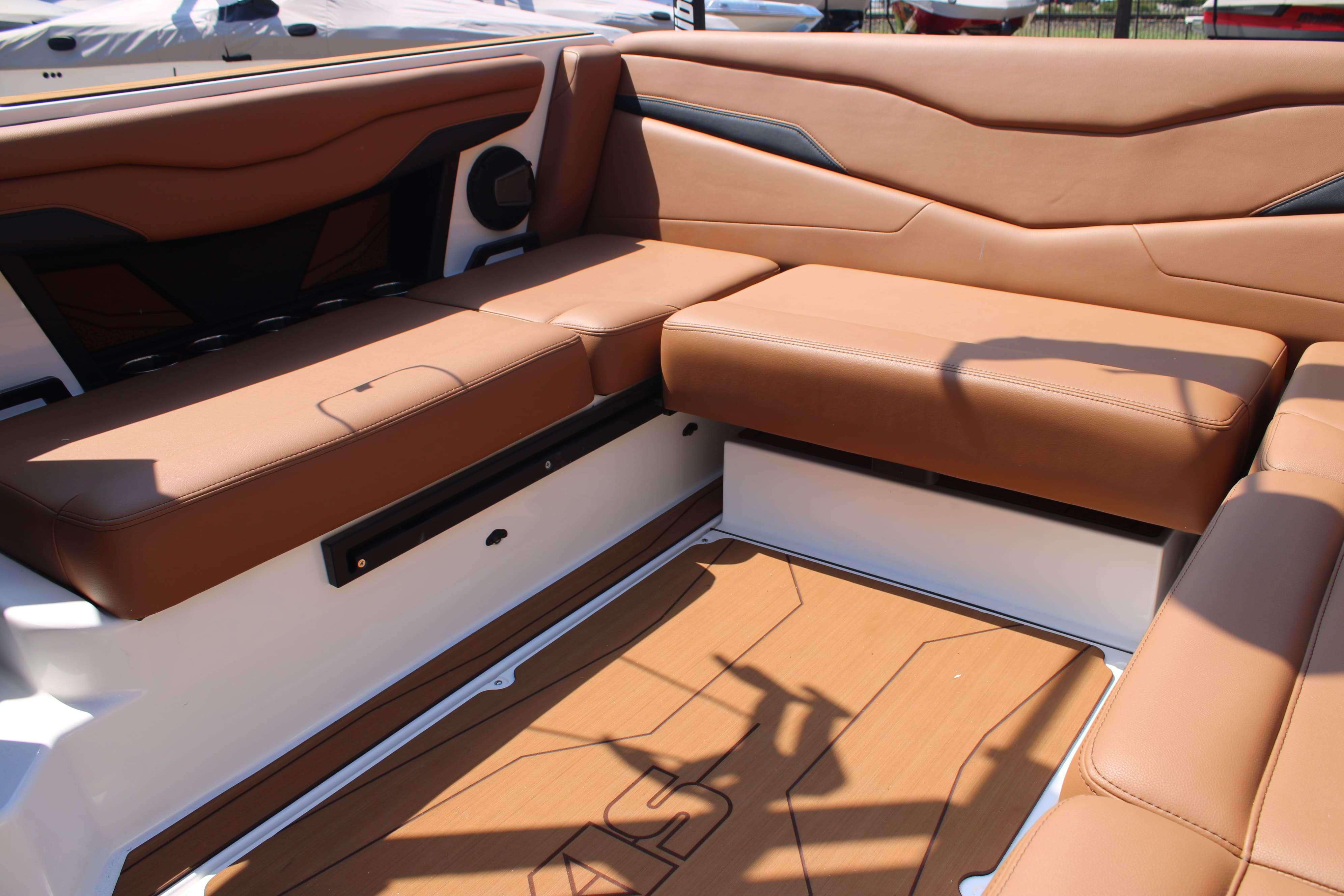 2026 Axis Wake Research Core Series T220-15