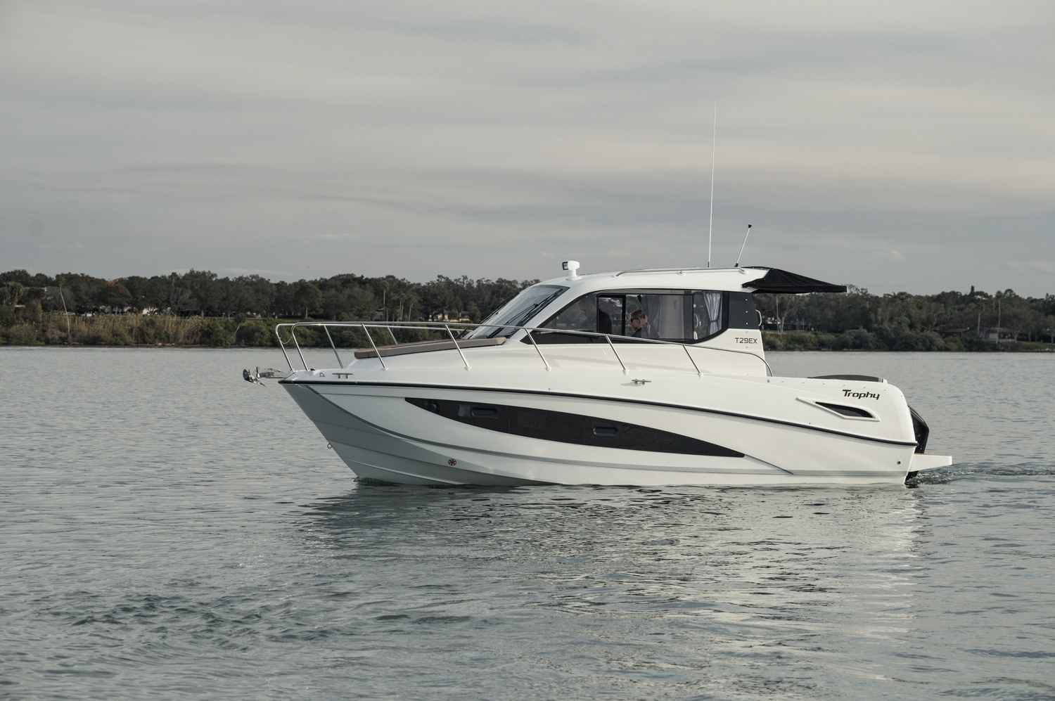 2025 Trophy T29 Explorer OB