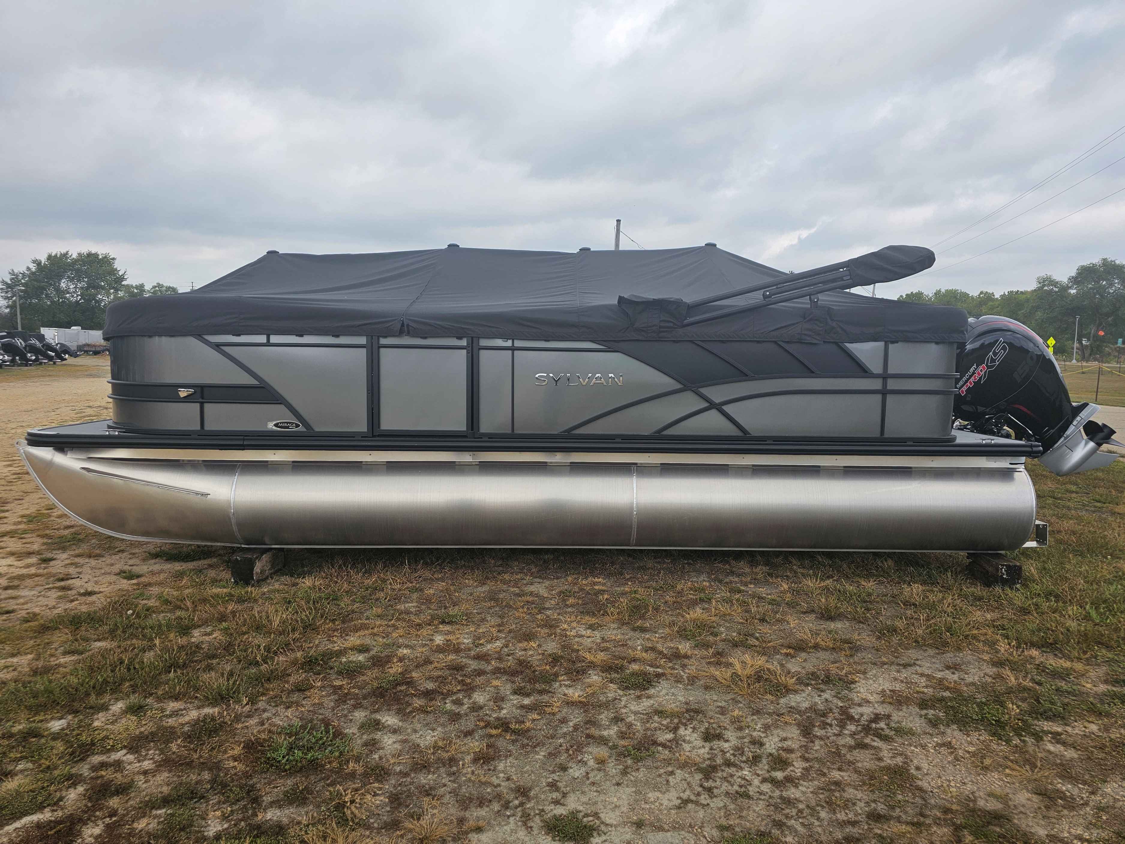 boat-carouselImage-image