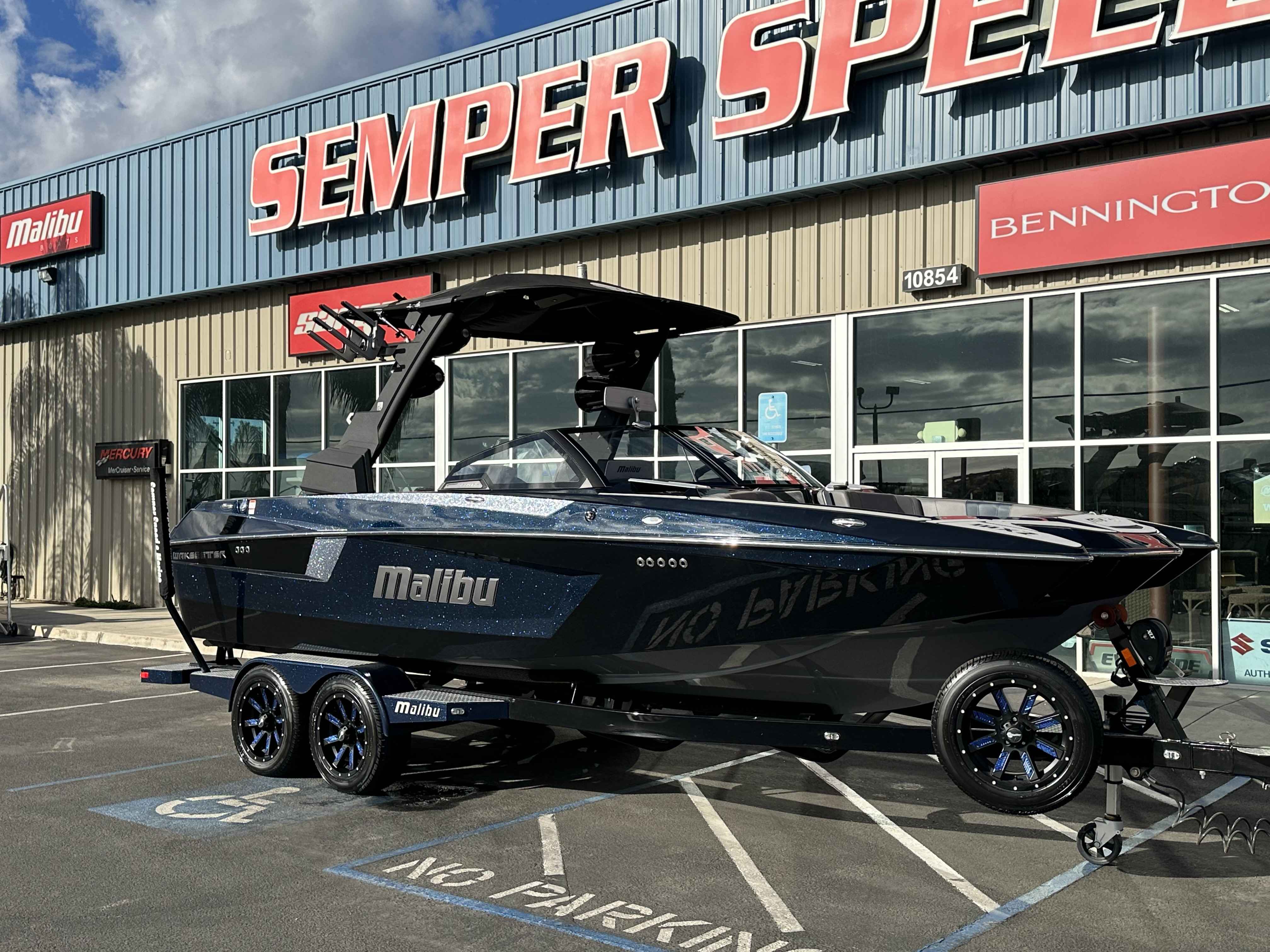 2020 Malibu 23MXZ-2