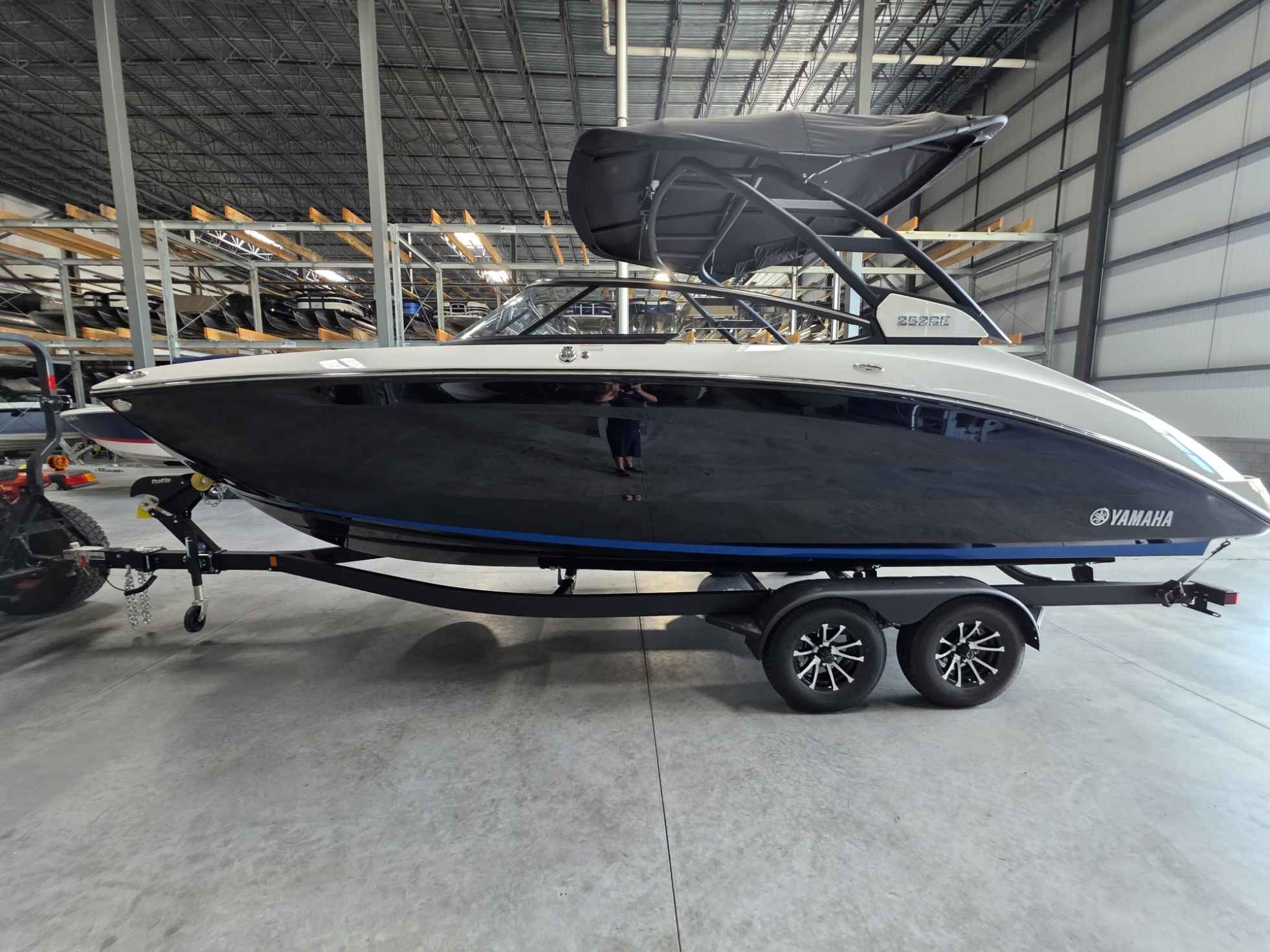 2026 YAMAHA 252SE0