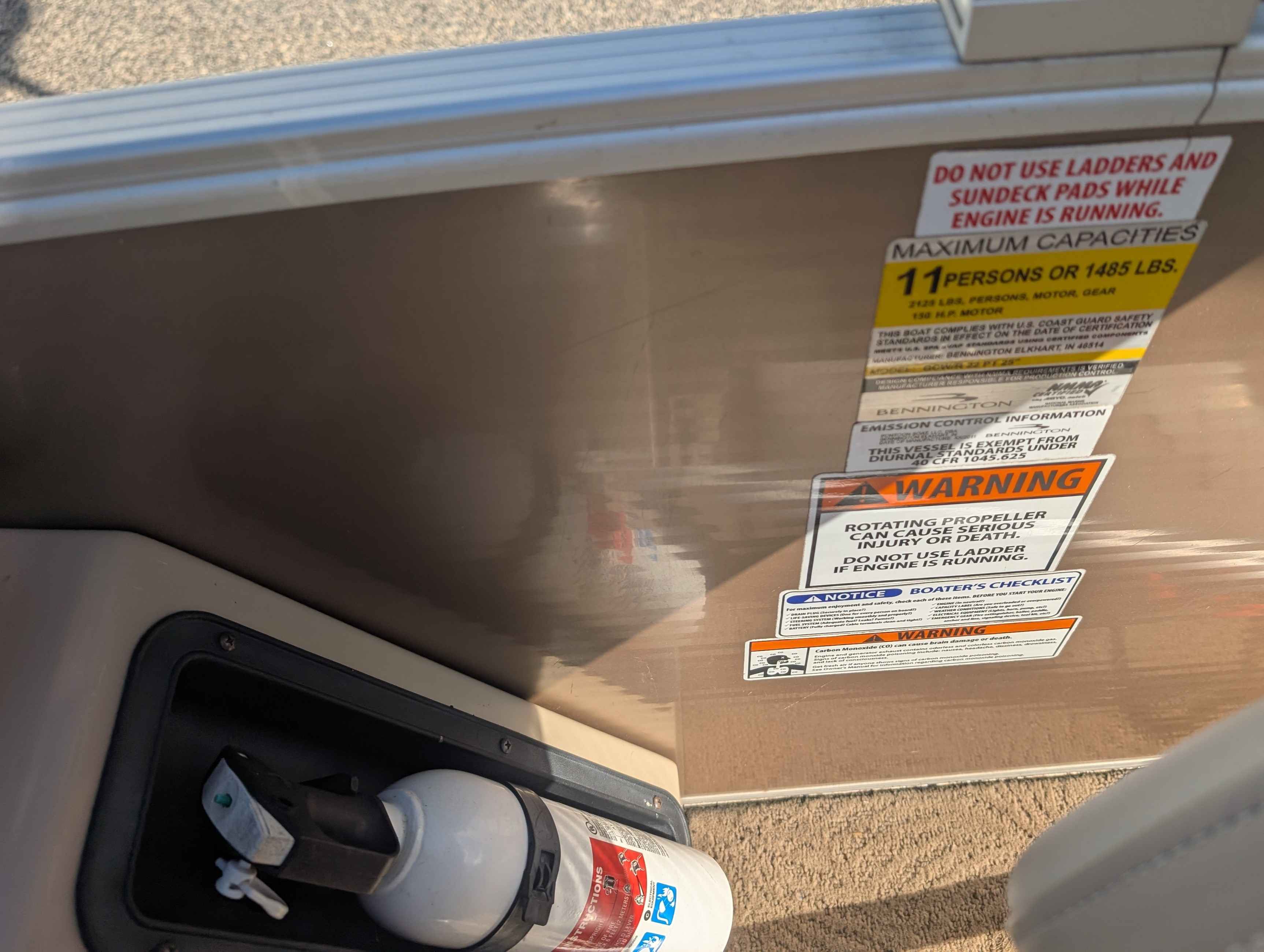 boat-carouselImage-image