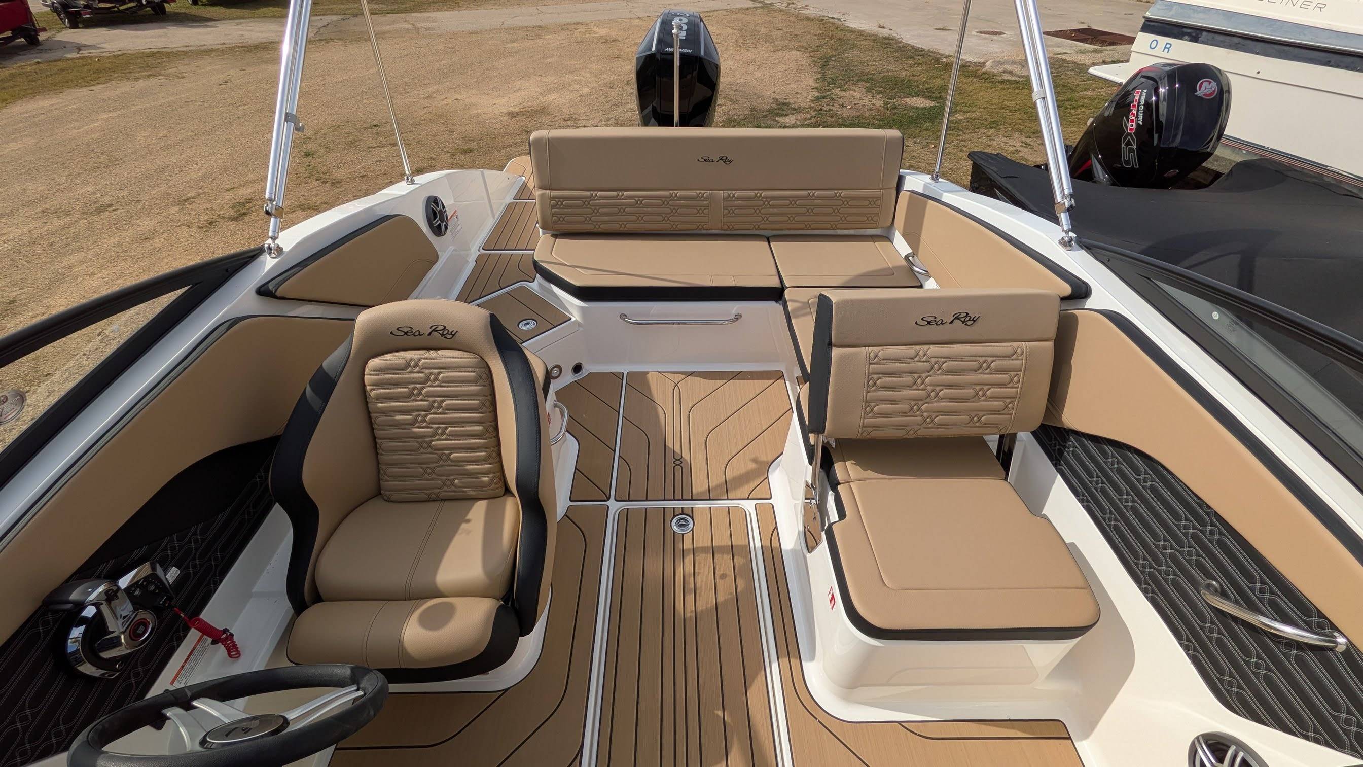 boat-carouselImage-image