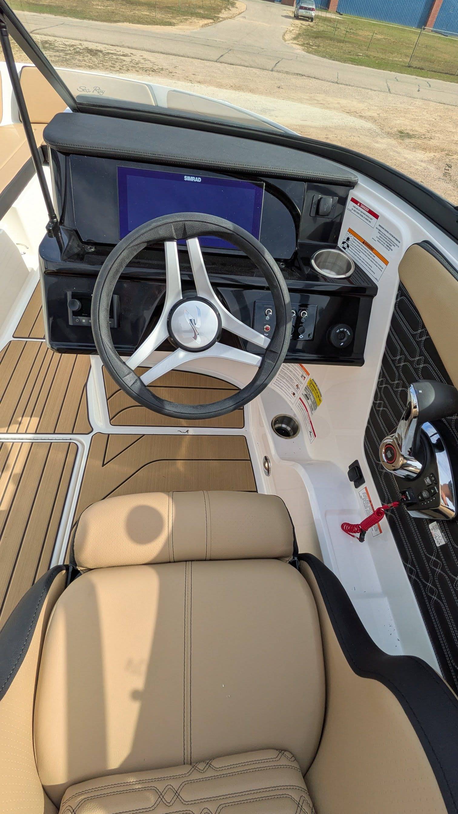 boat-carouselImage-image