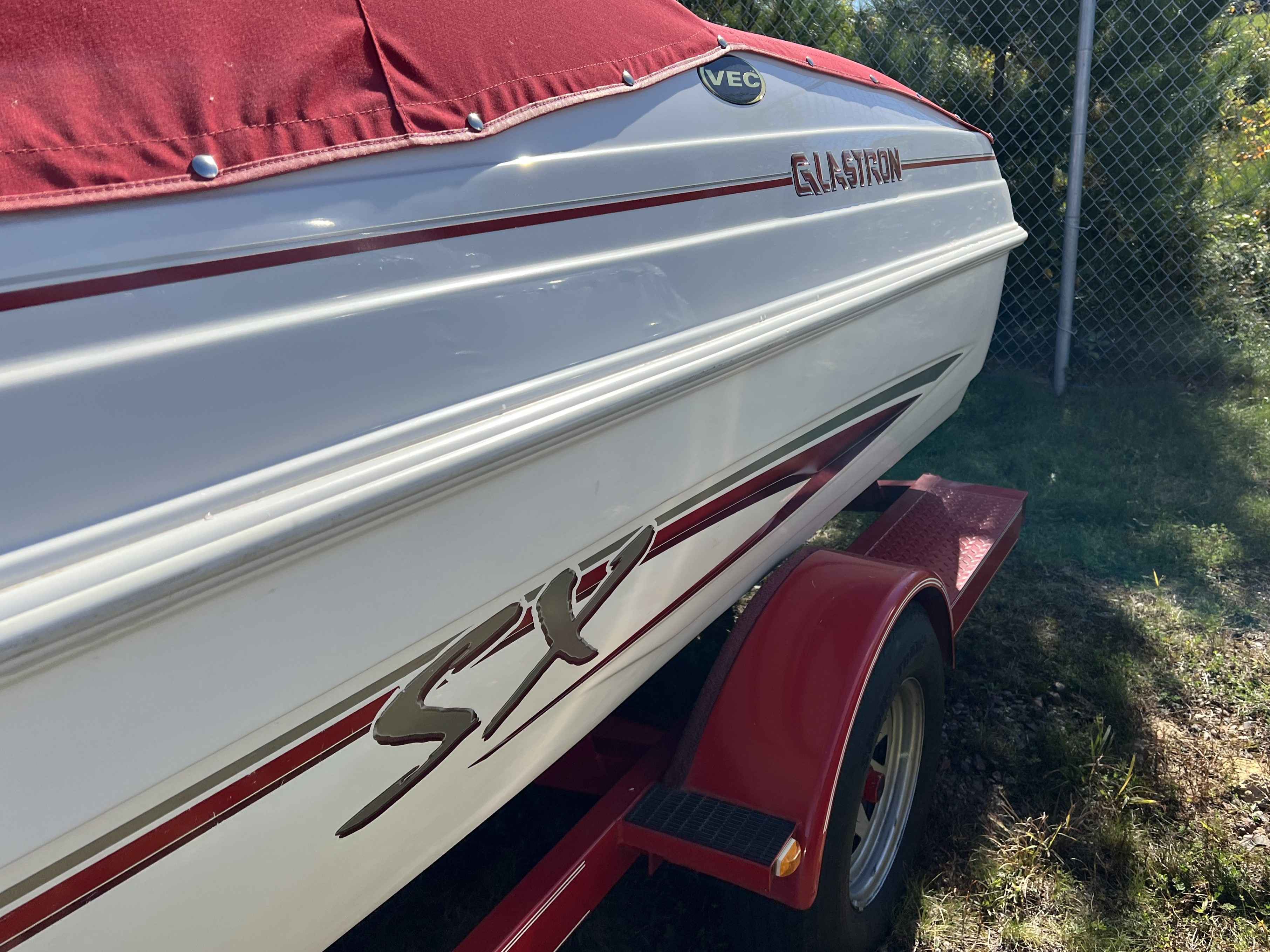 boat-carouselImage-image