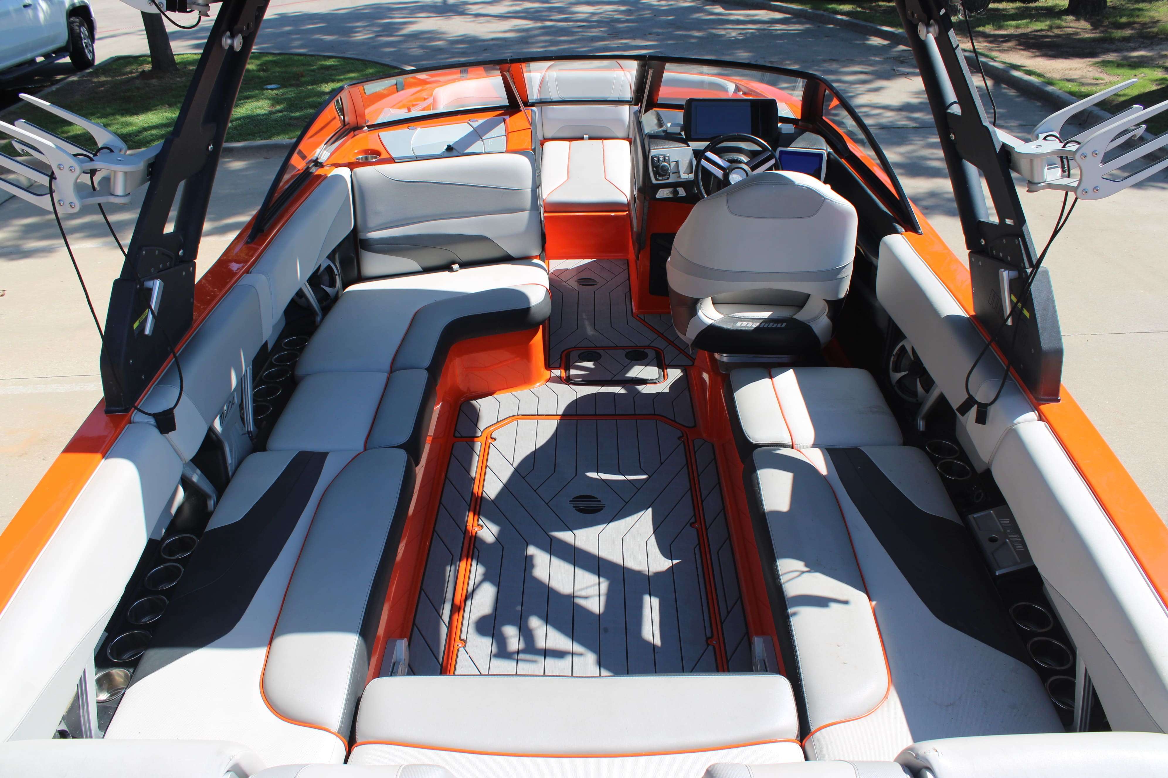 2017 Malibu Boats Wakesetter 24 MXZ-13