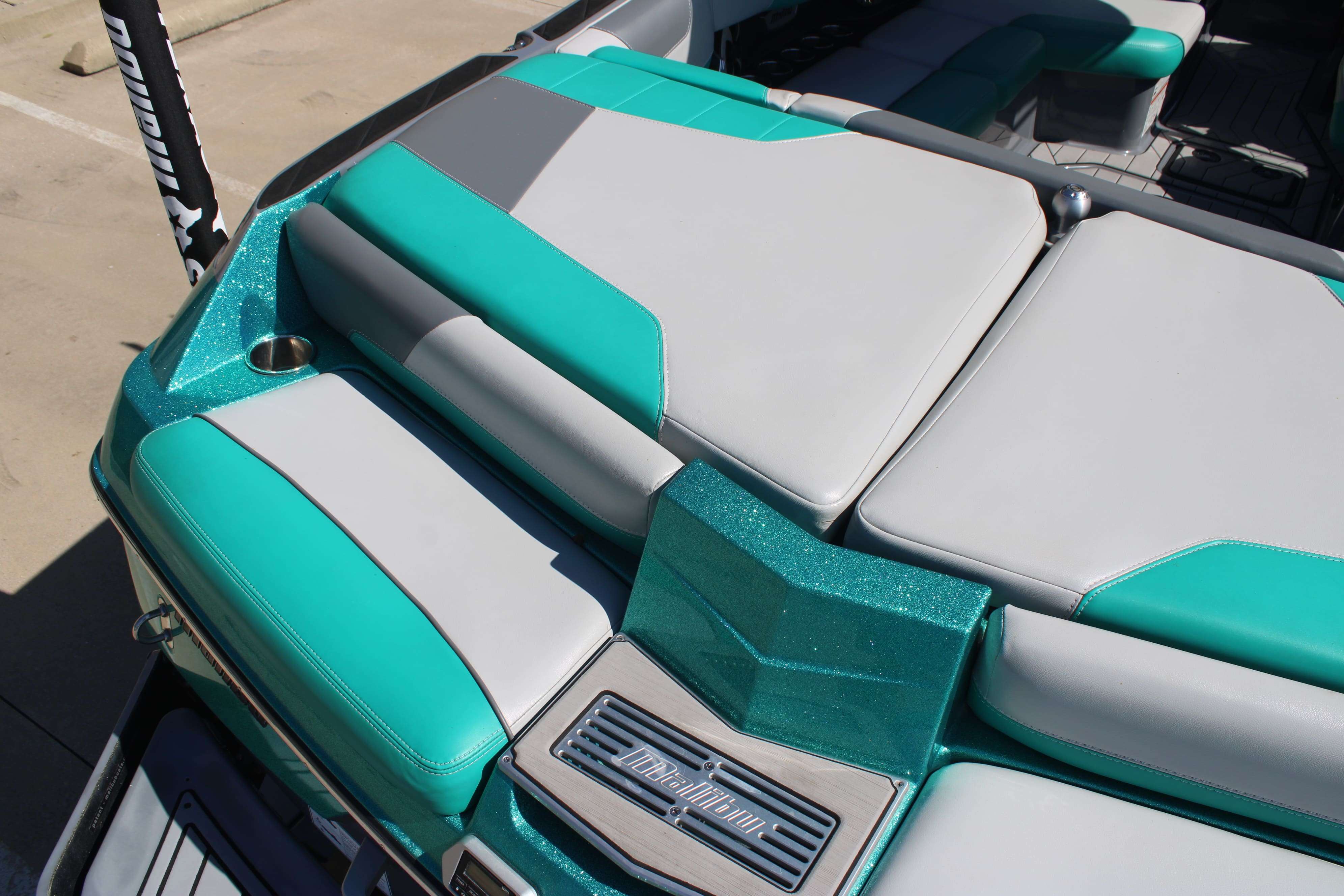 2019 Malibu Boats Wakesetter 22 LSV-12