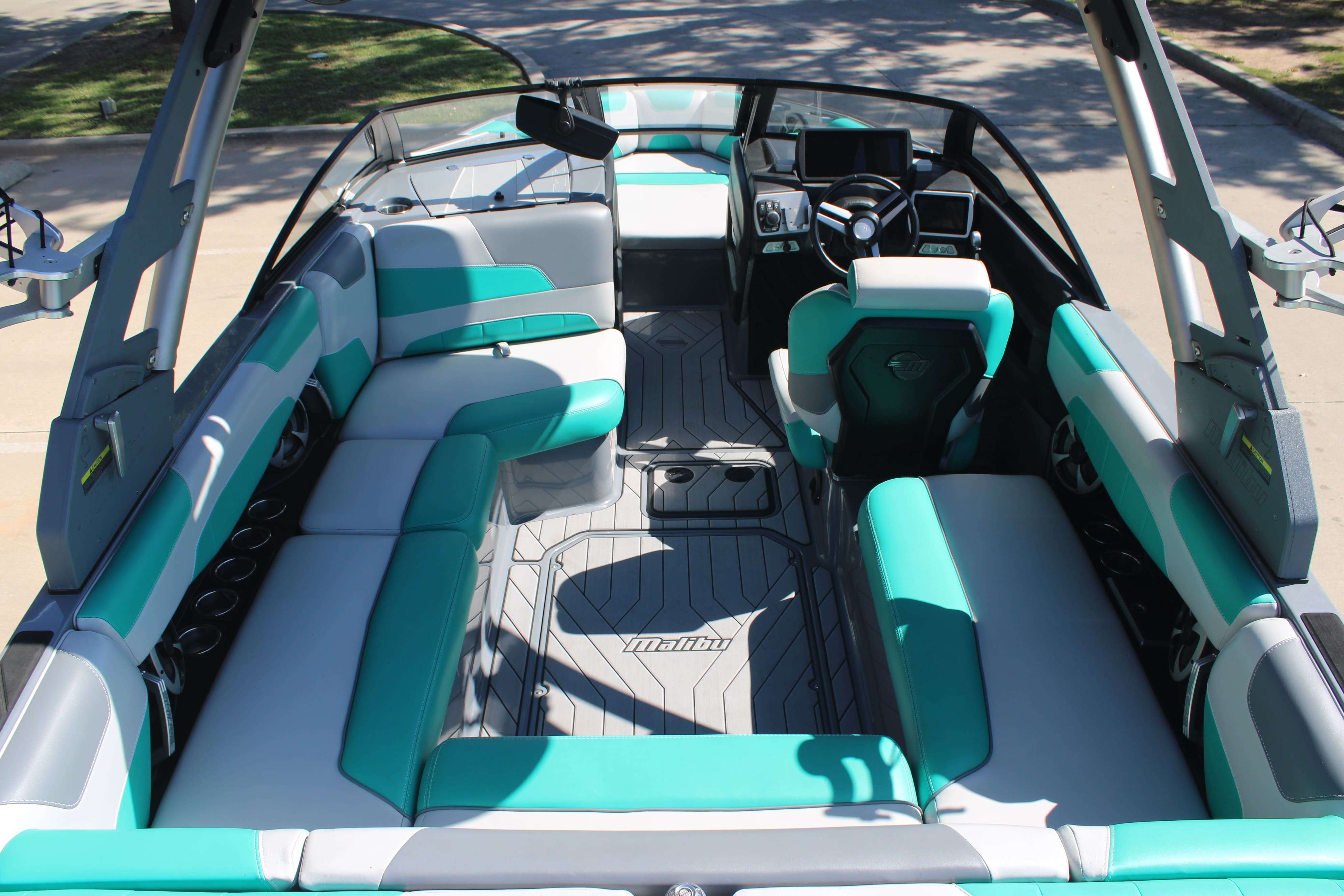 2019 Malibu Boats Wakesetter 22 LSV-13