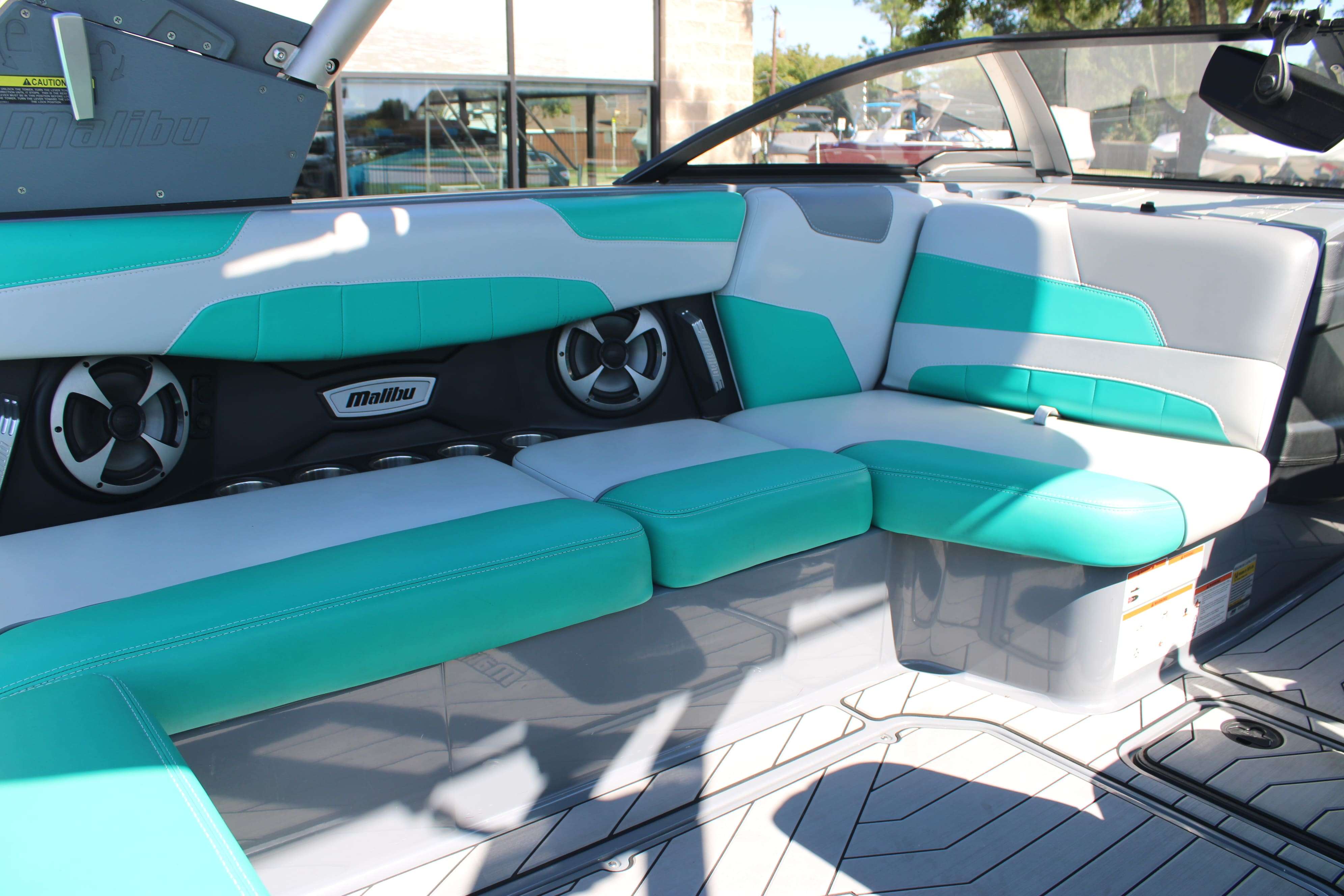 2019 Malibu Boats Wakesetter 22 LSV-17