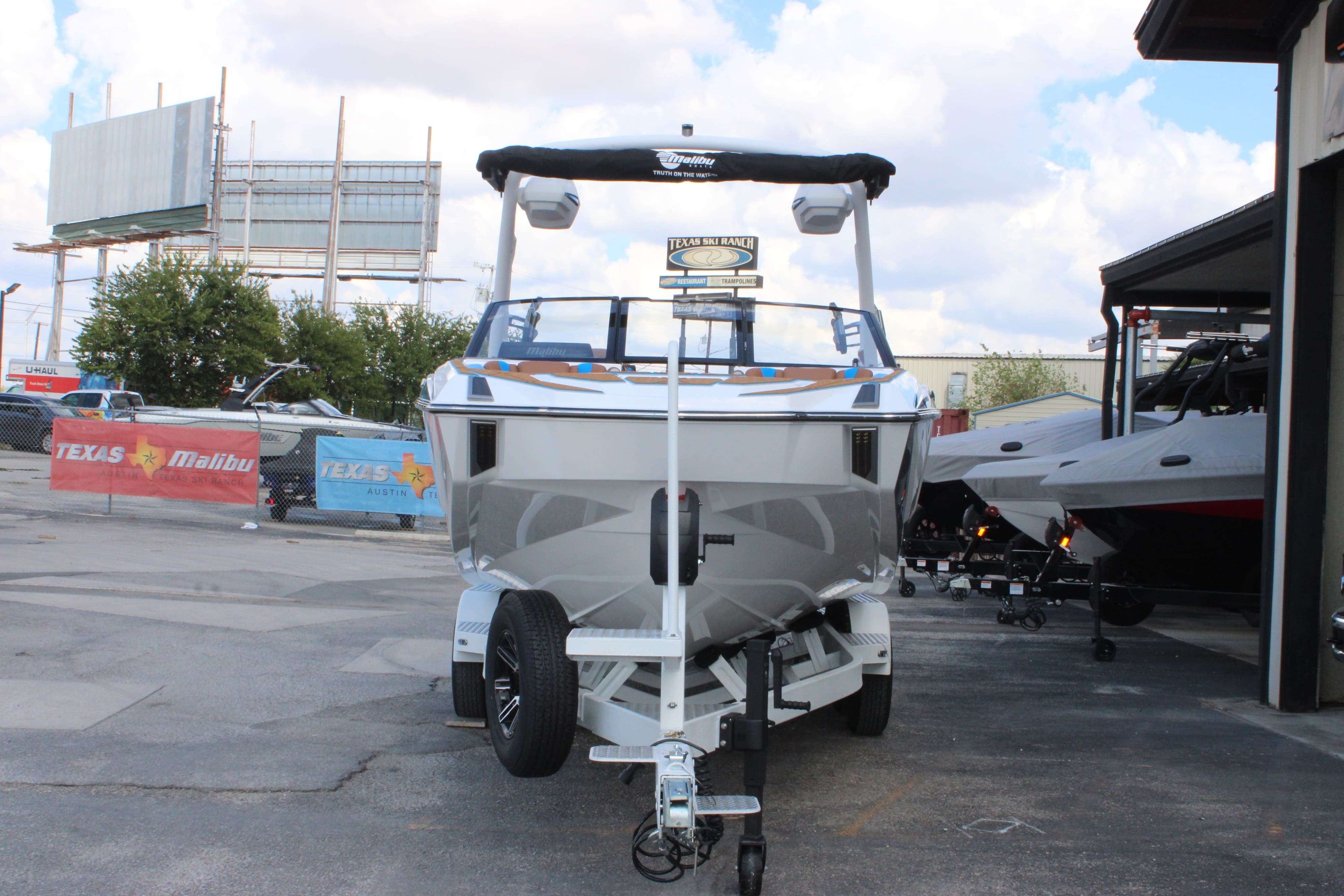 2026 Malibu Boats M230-3