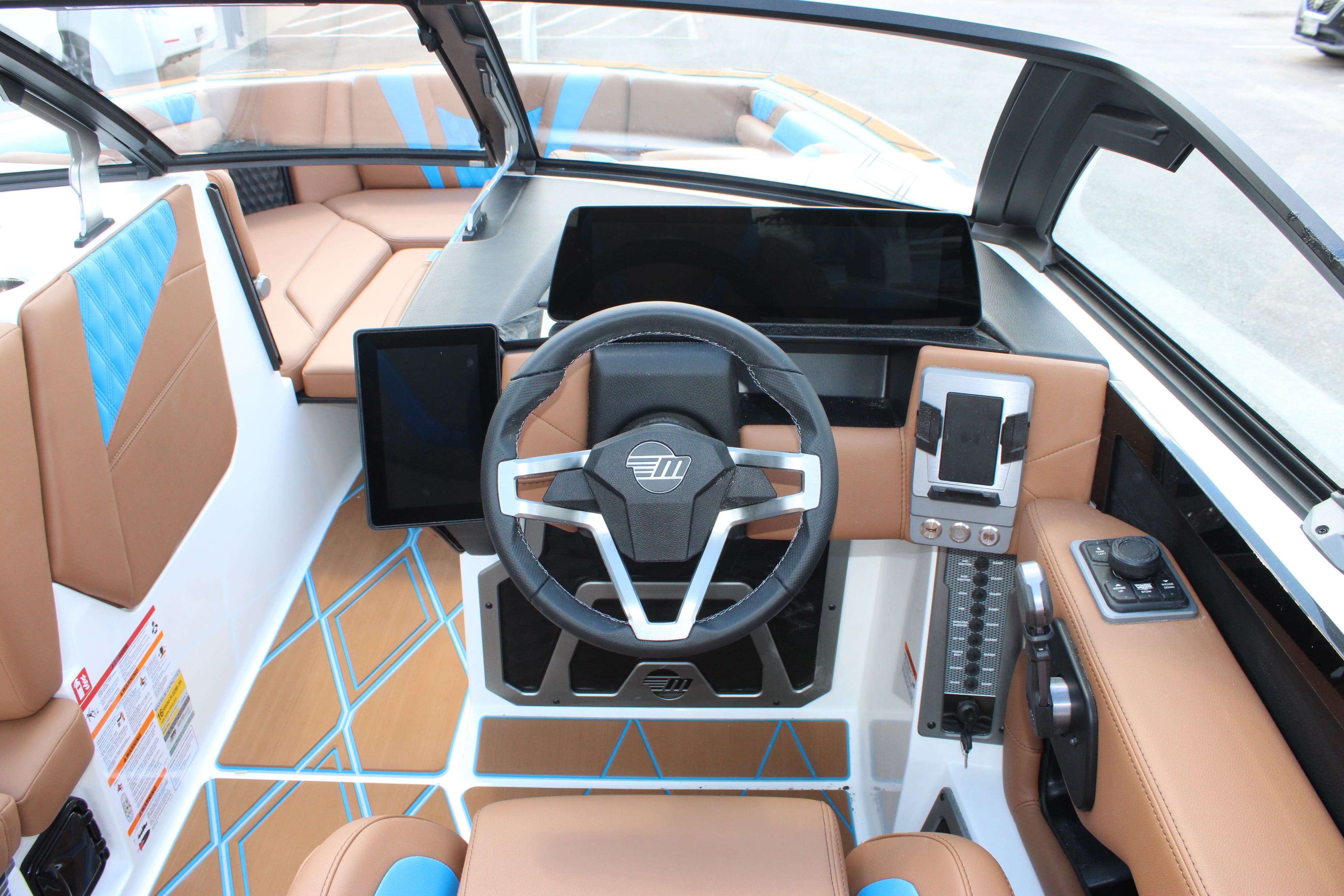 2026 Malibu Boats M230-14