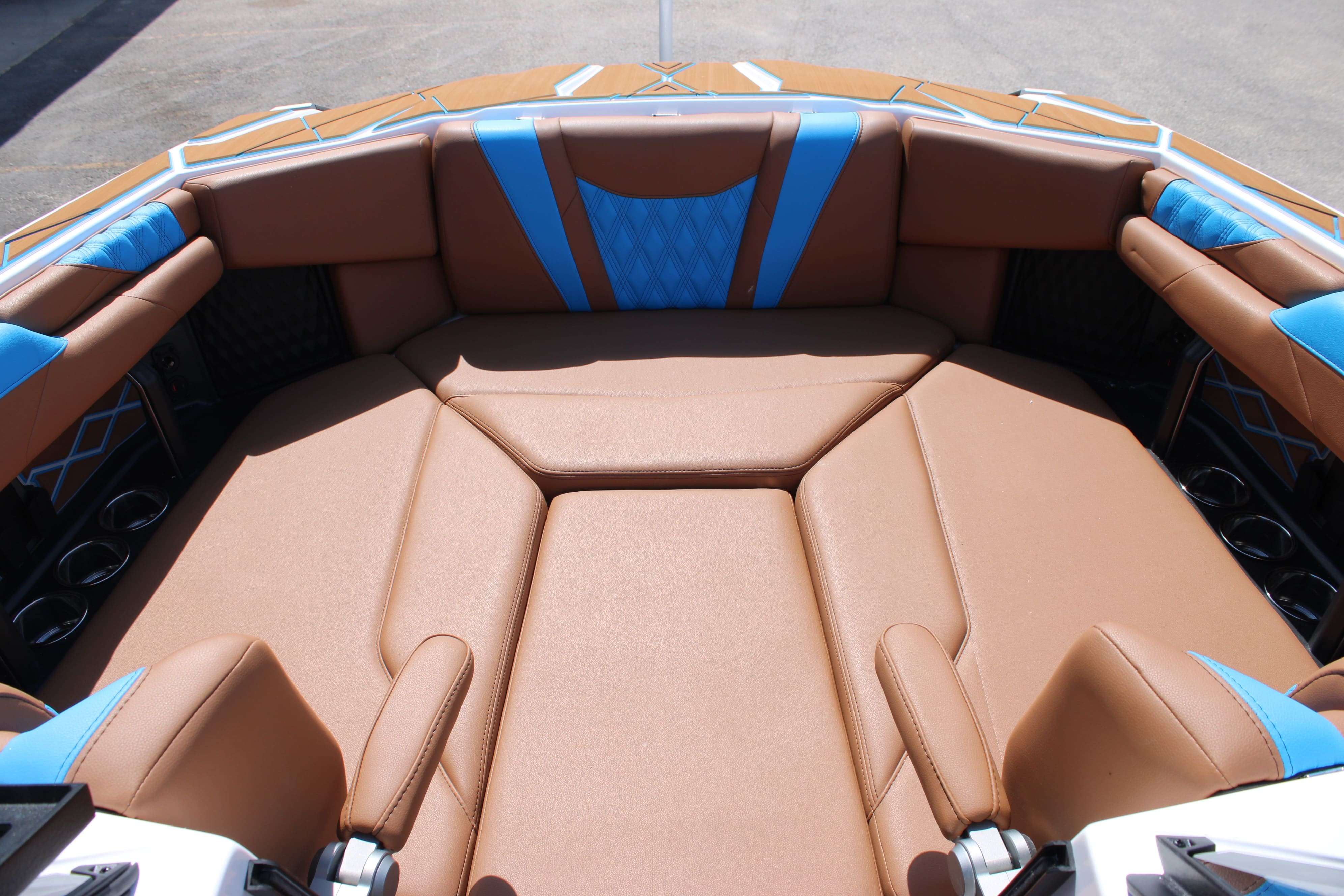 2026 Malibu Boats M230-16