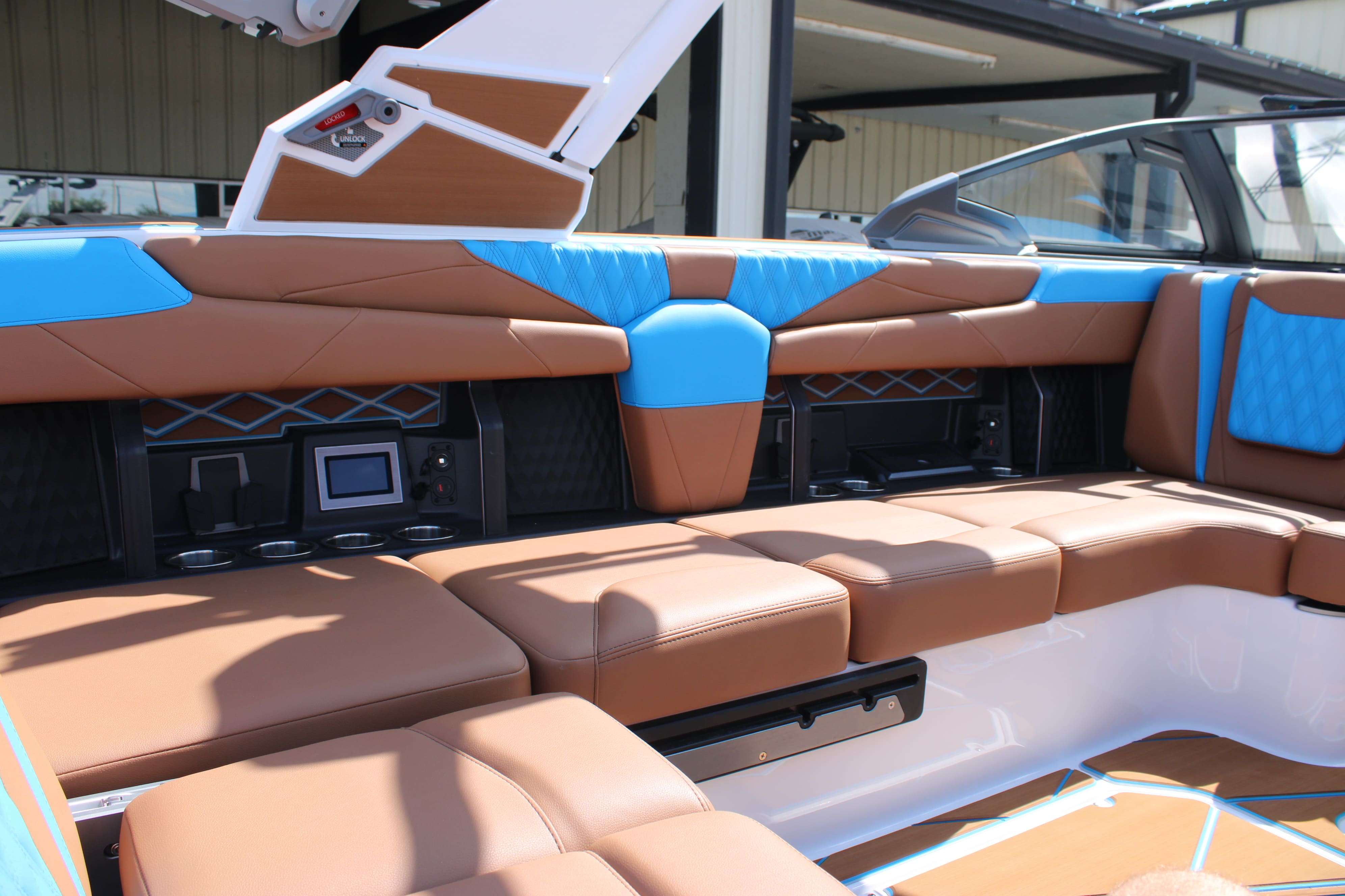 2026 Malibu Boats M230-19