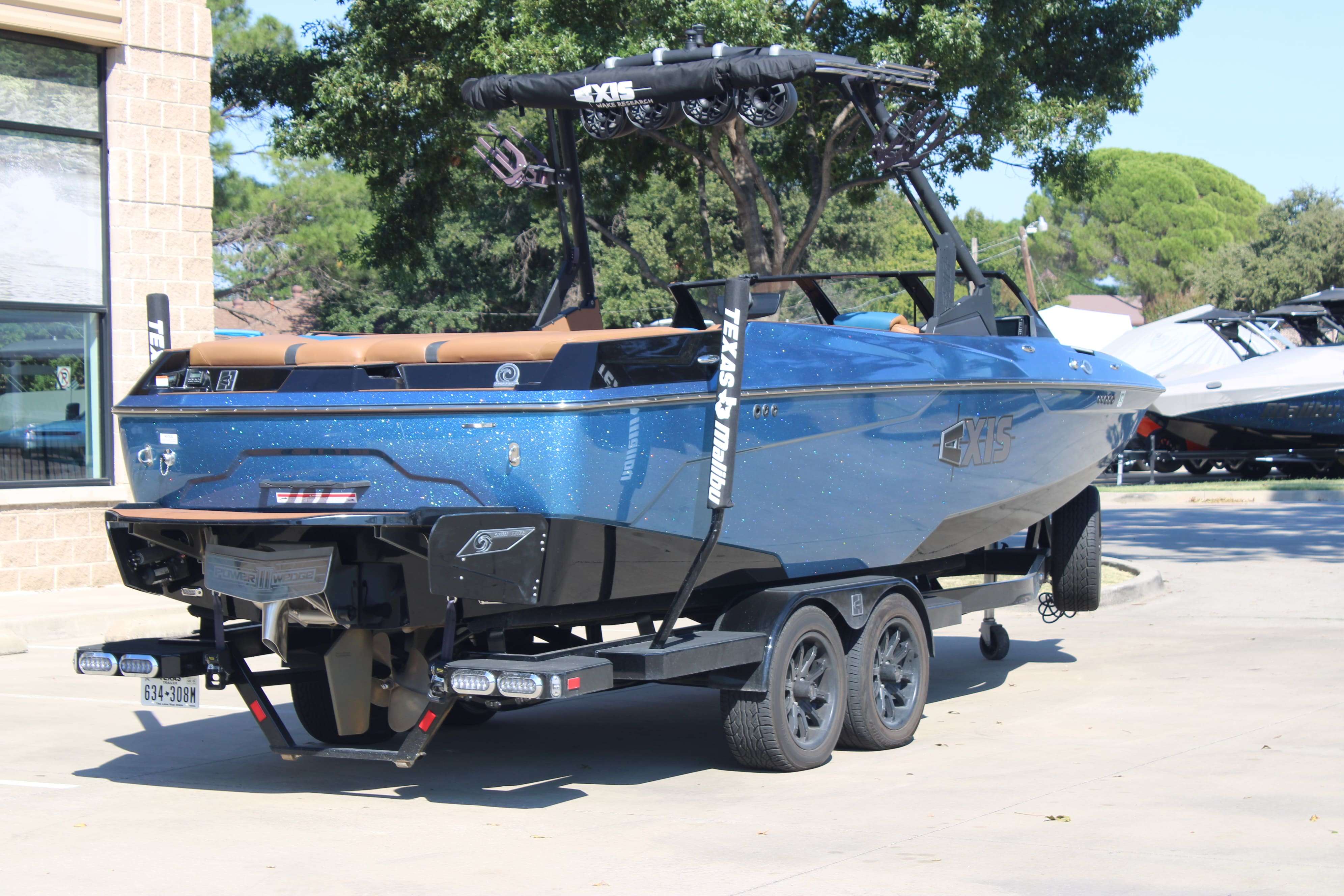 2023 Axis Wake Research Core Series A24-9