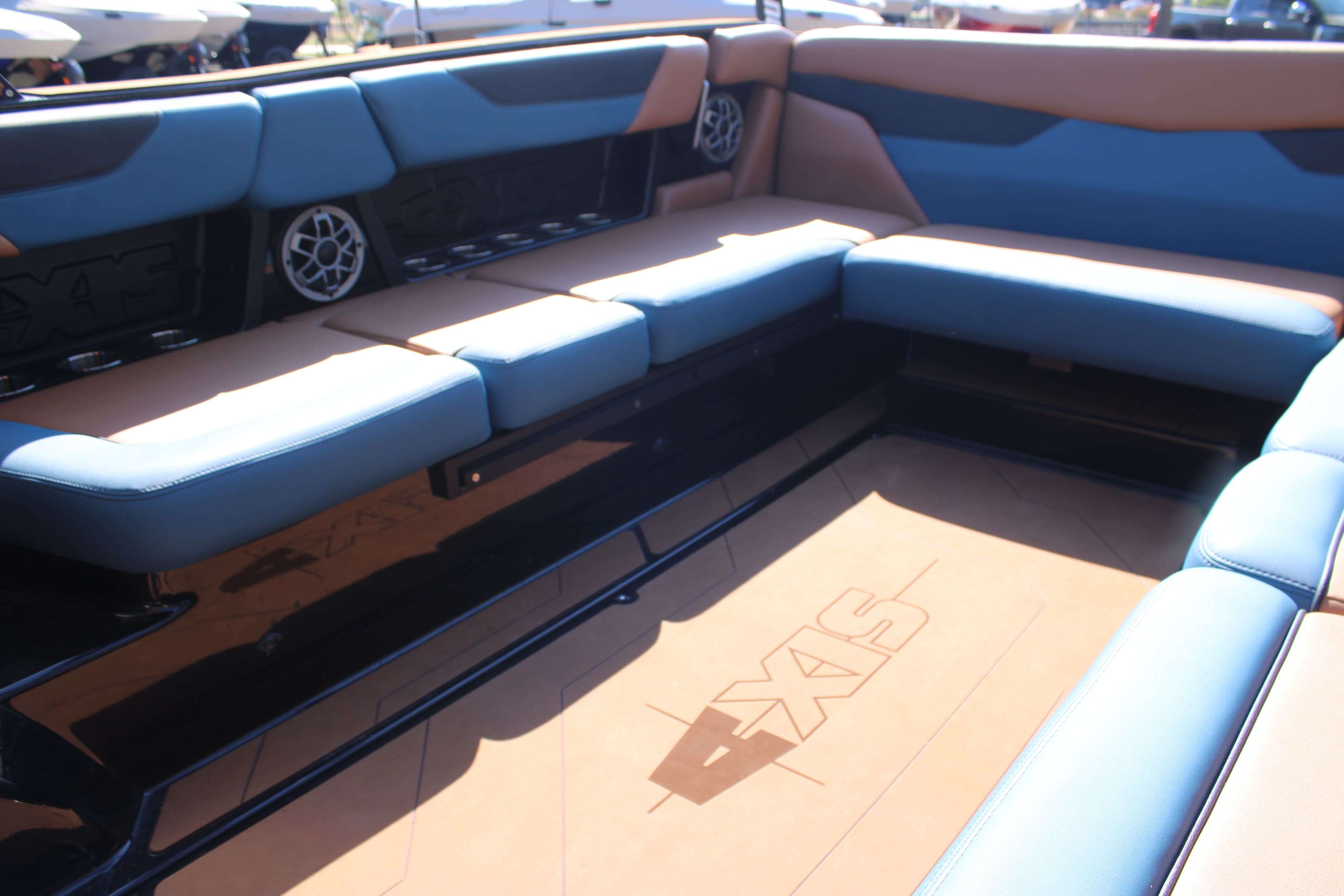 2023 Axis Wake Research Core Series A24-15
