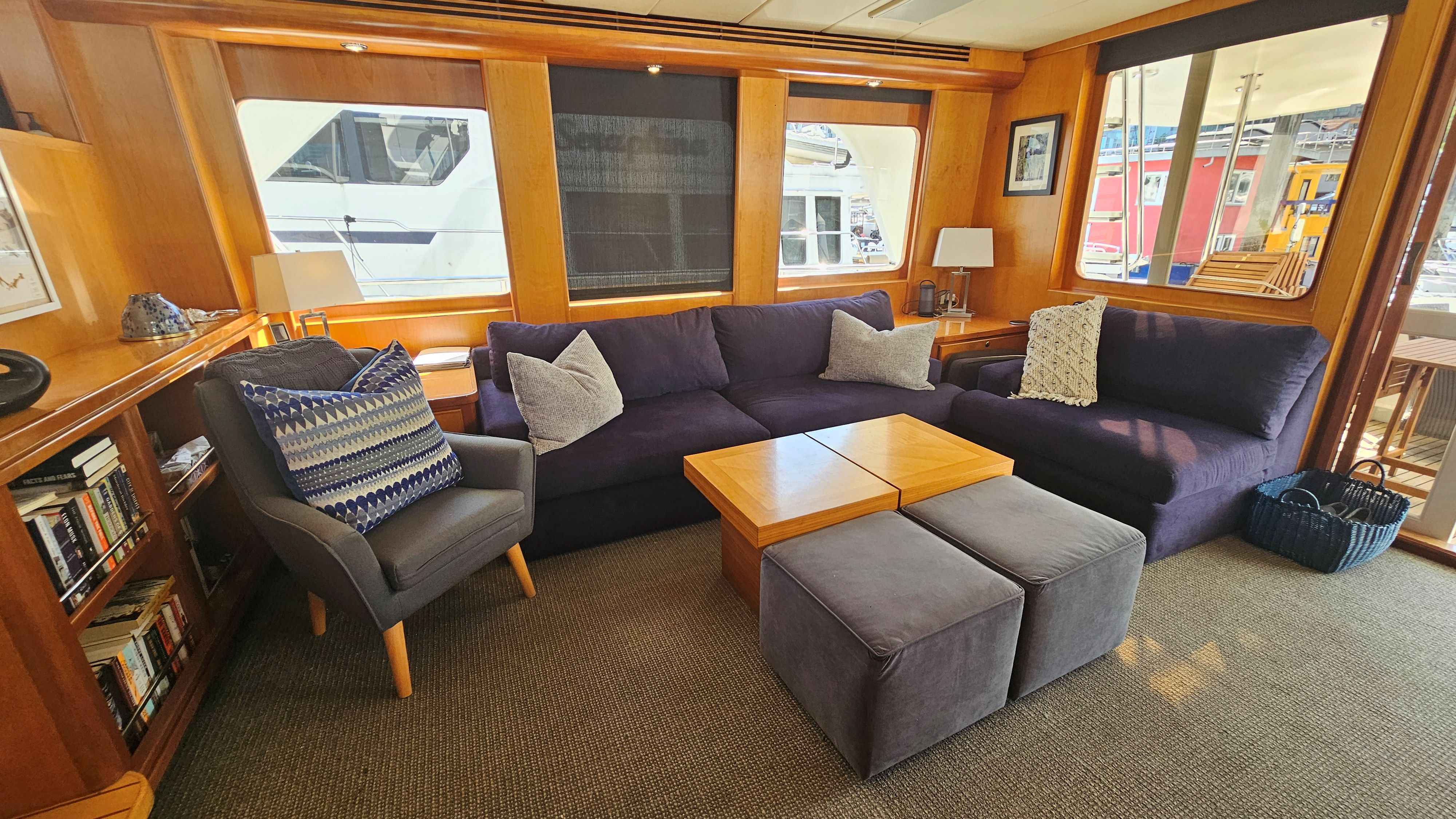 Pre-Owned 2003 Mikelson Long Range Cockpit MY for Sale | Vancouver, BC | M&P Yacht Centre