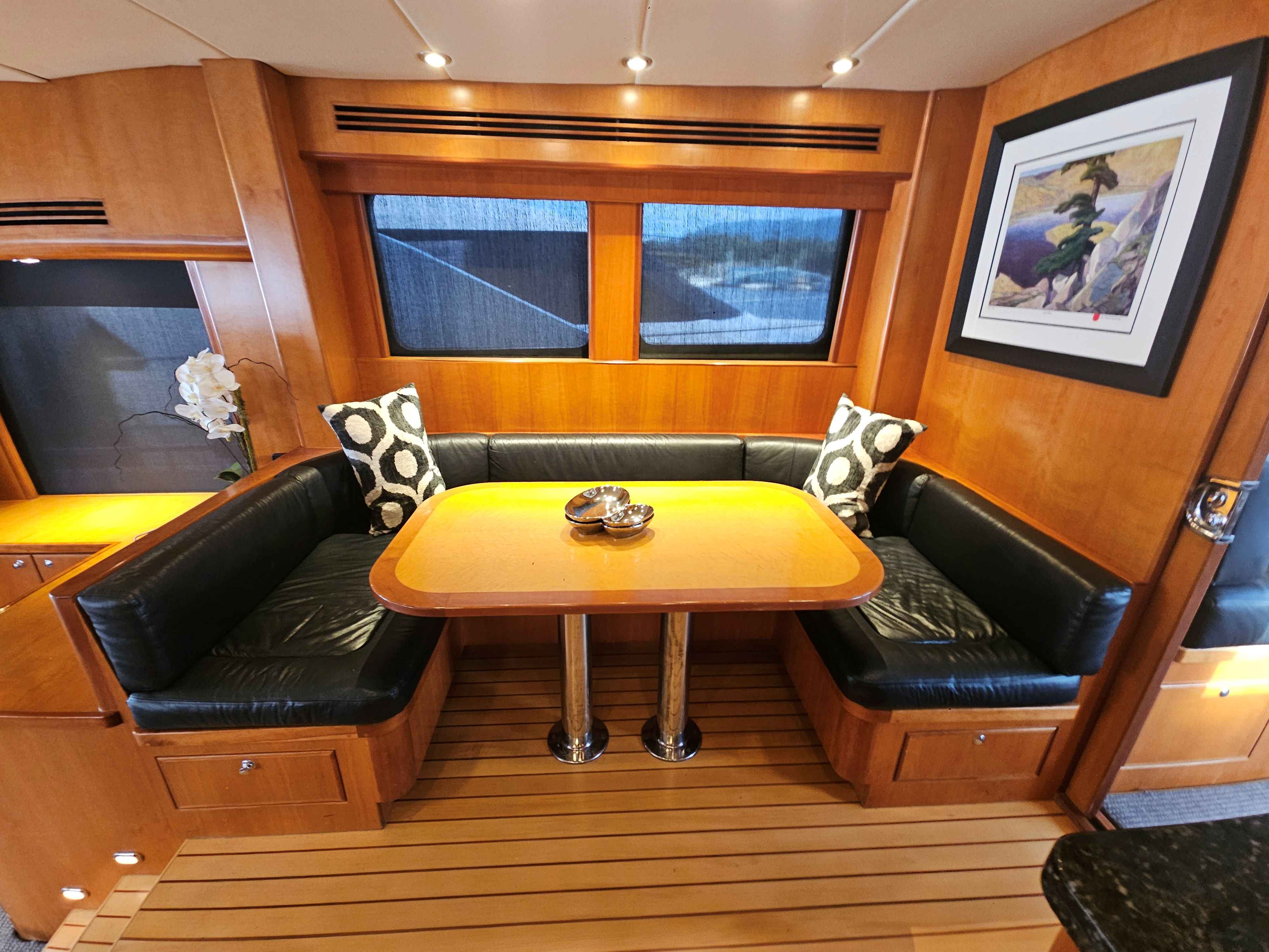 Pre-Owned 2003 Mikelson Long Range Cockpit MY for Sale | Vancouver, BC | M&P Yacht Centre