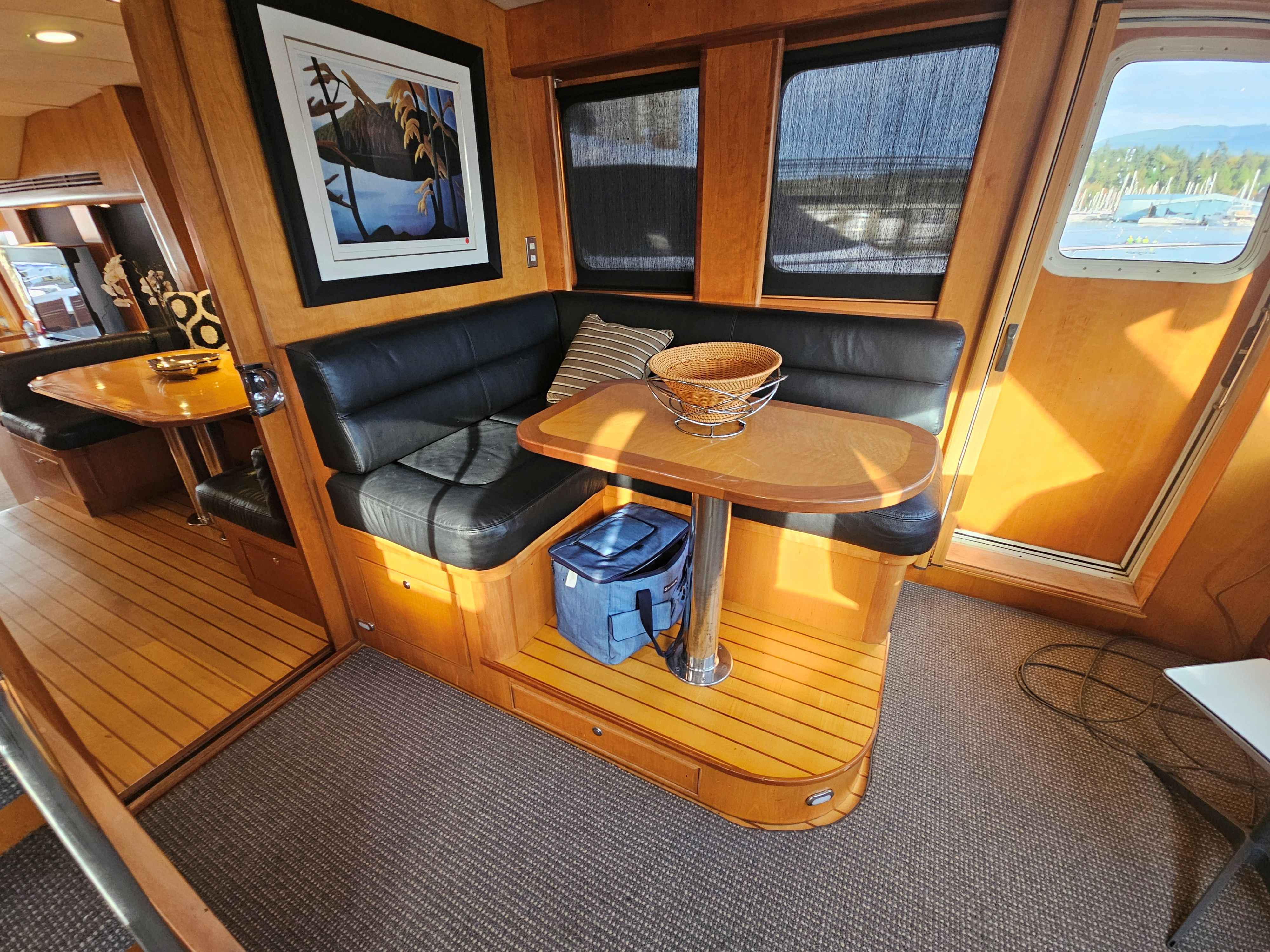 Pre-Owned 2003 Mikelson Long Range Cockpit MY for Sale | Vancouver, BC | M&P Yacht Centre