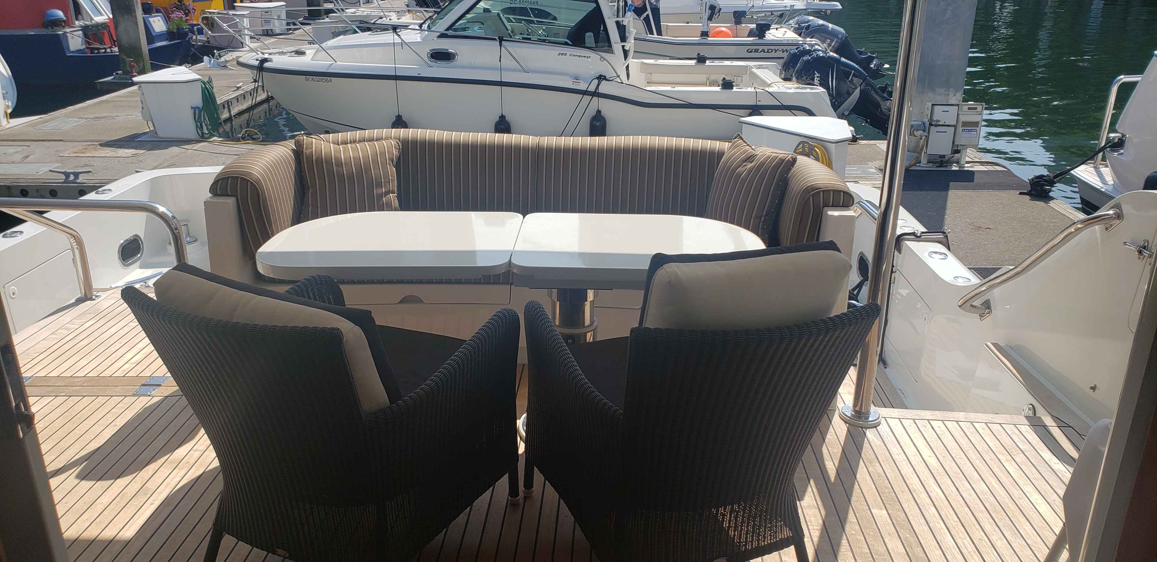 Pre-Owned 2003 Mikelson Long Range Cockpit MY for Sale | Vancouver, BC | M&P Yacht Centre
