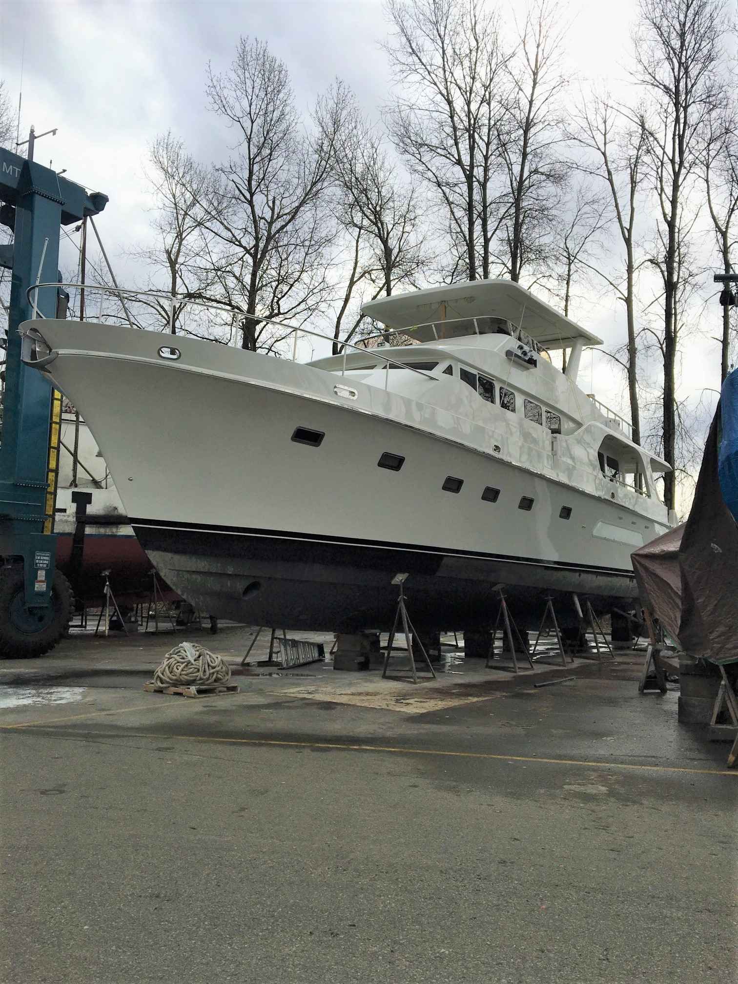 Pre-Owned 2003 Mikelson Long Range Cockpit MY for Sale | Vancouver, BC | M&P Yacht Centre