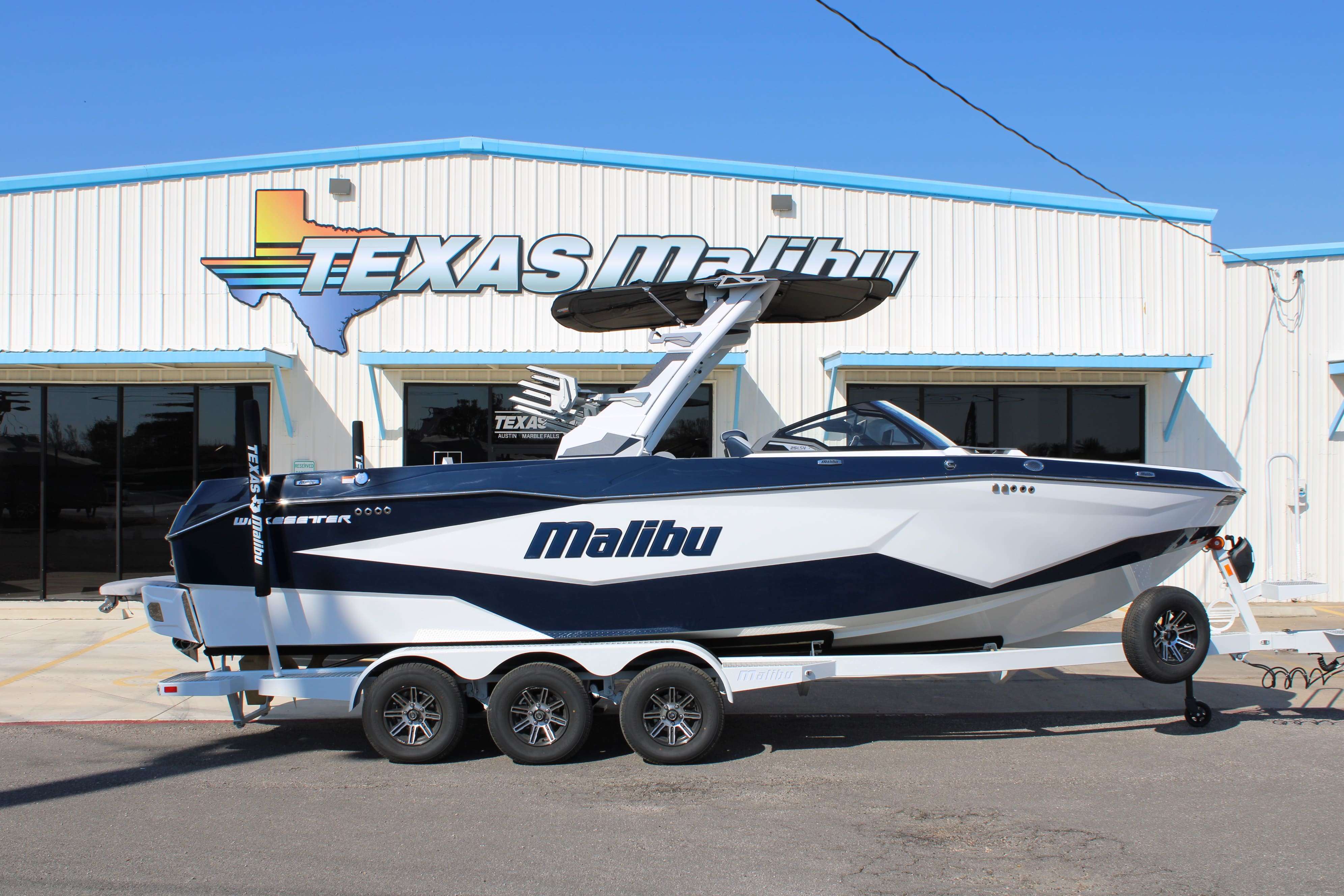 2026 Malibu Boats Wakesetter 25 LSV-1