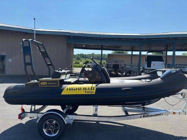 Highfield Jet 420 2025