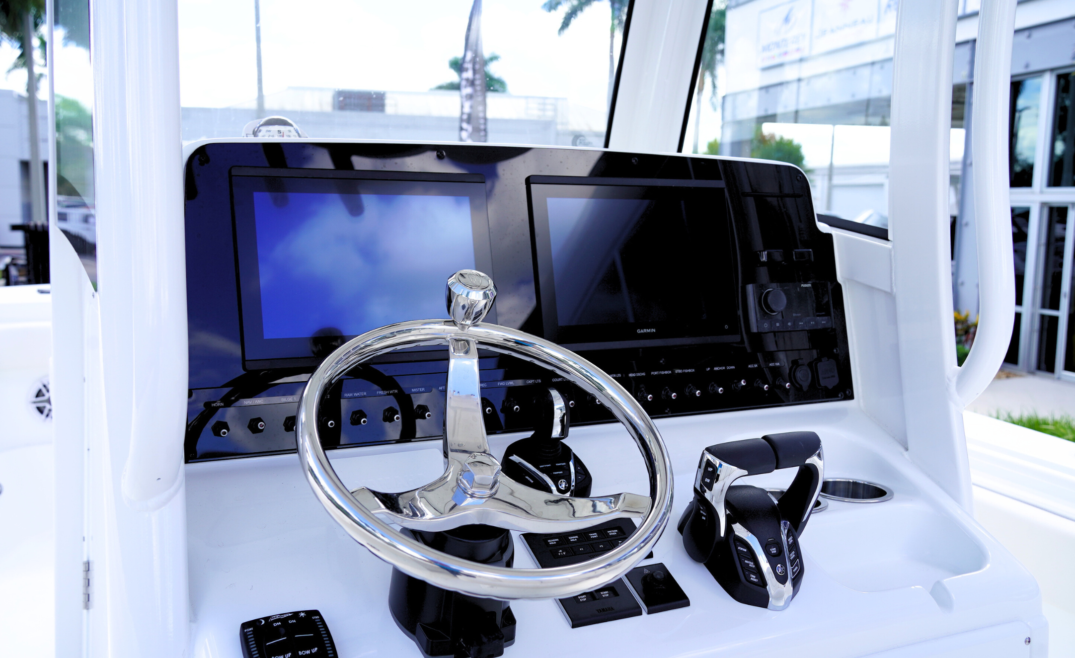2026 Sea Hunt Ultra 275CB-12