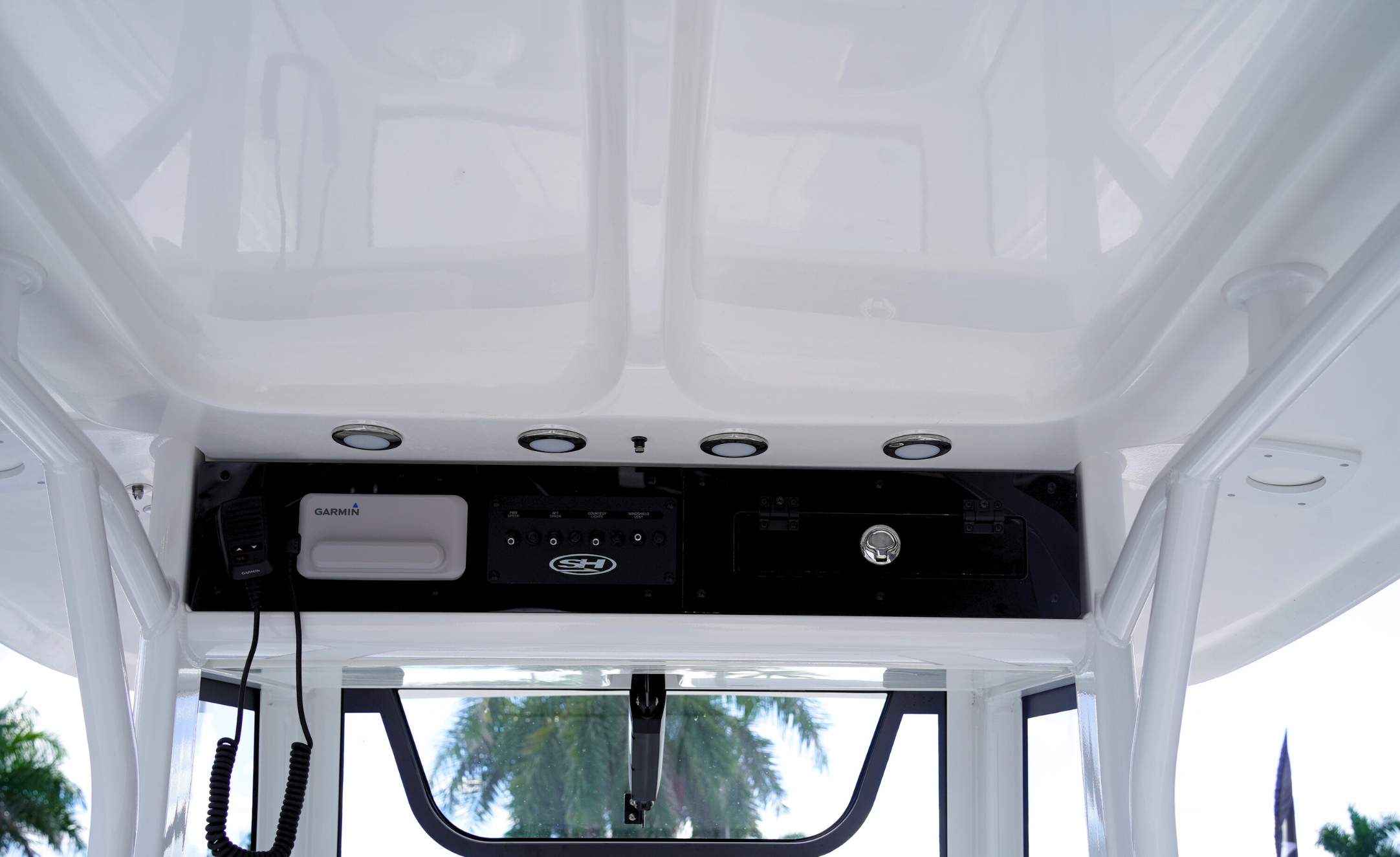 2026 Sea Hunt Ultra 275CB-15