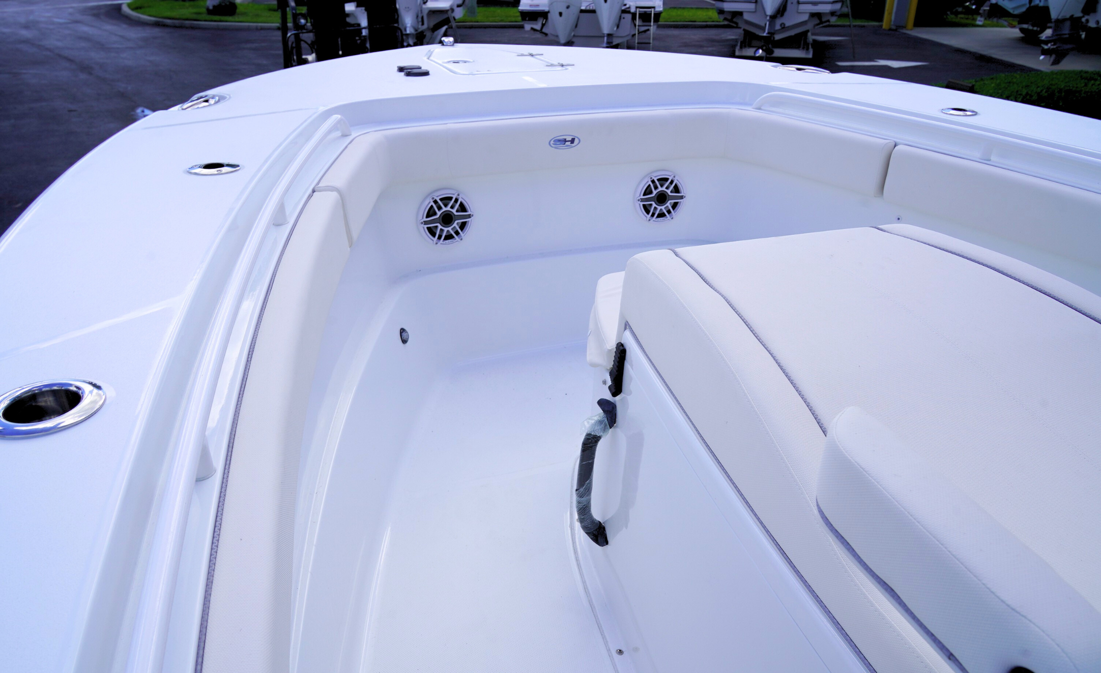 2026 Sea Hunt Ultra 275CB-18
