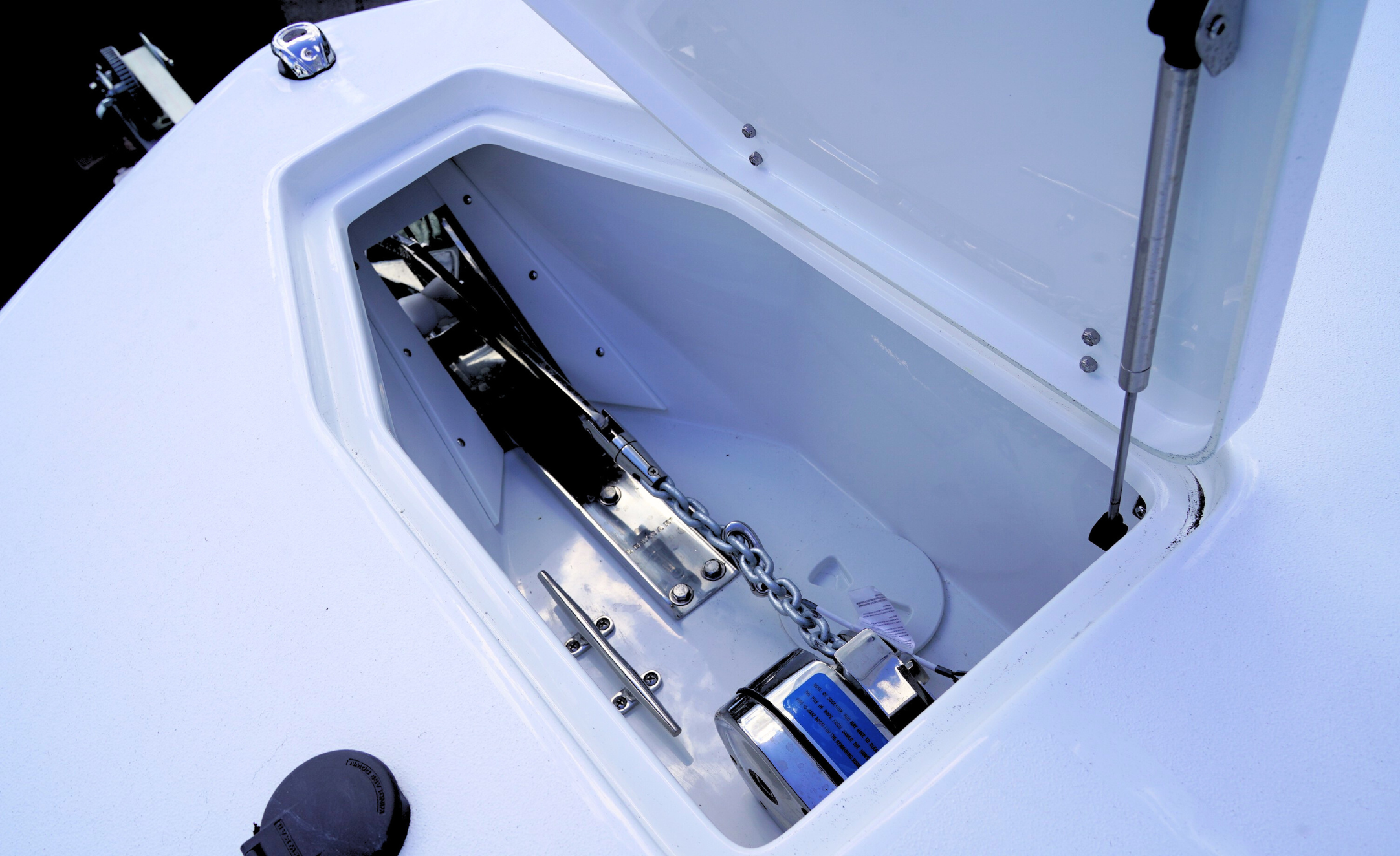 2026 Sea Hunt Ultra 275CB-21