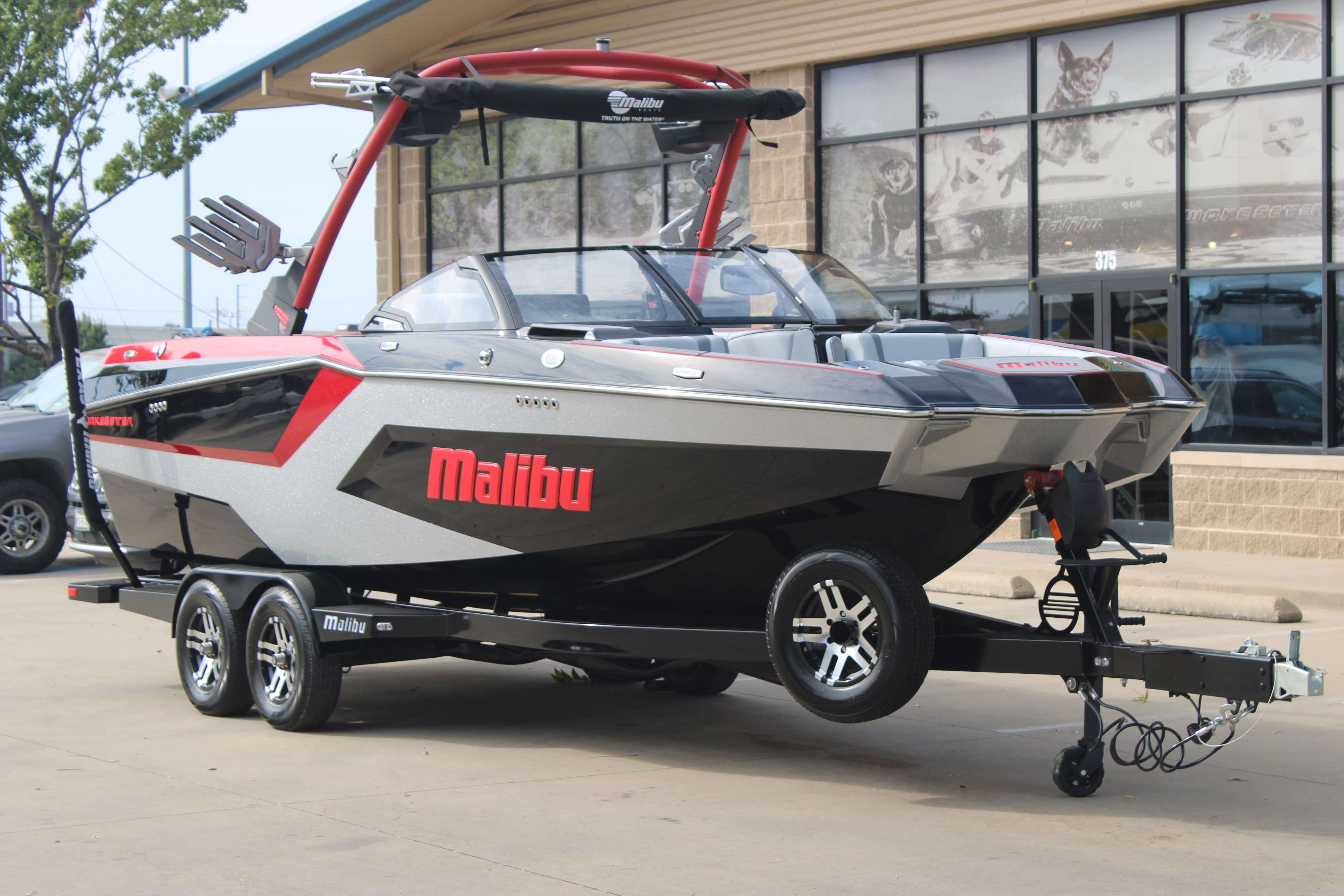 2025 Malibu Boats Wakesetter 24 MXZ-2