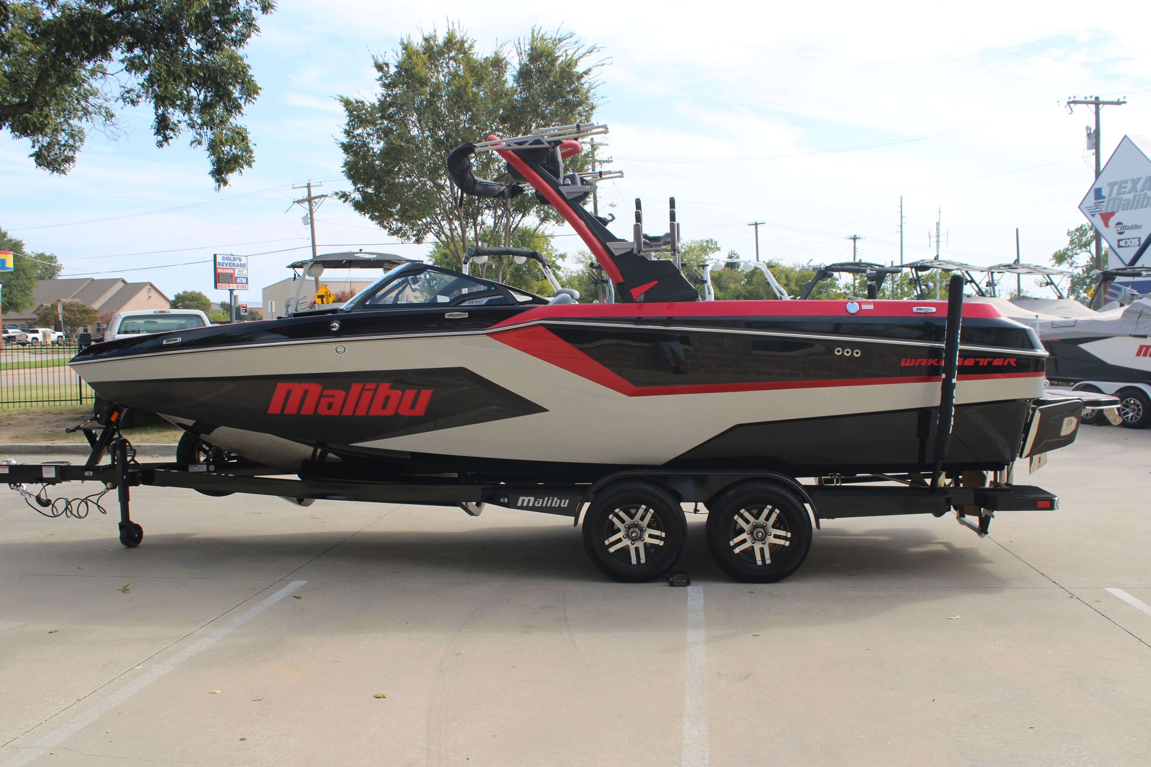 2025 Malibu Boats Wakesetter 24 MXZ-5