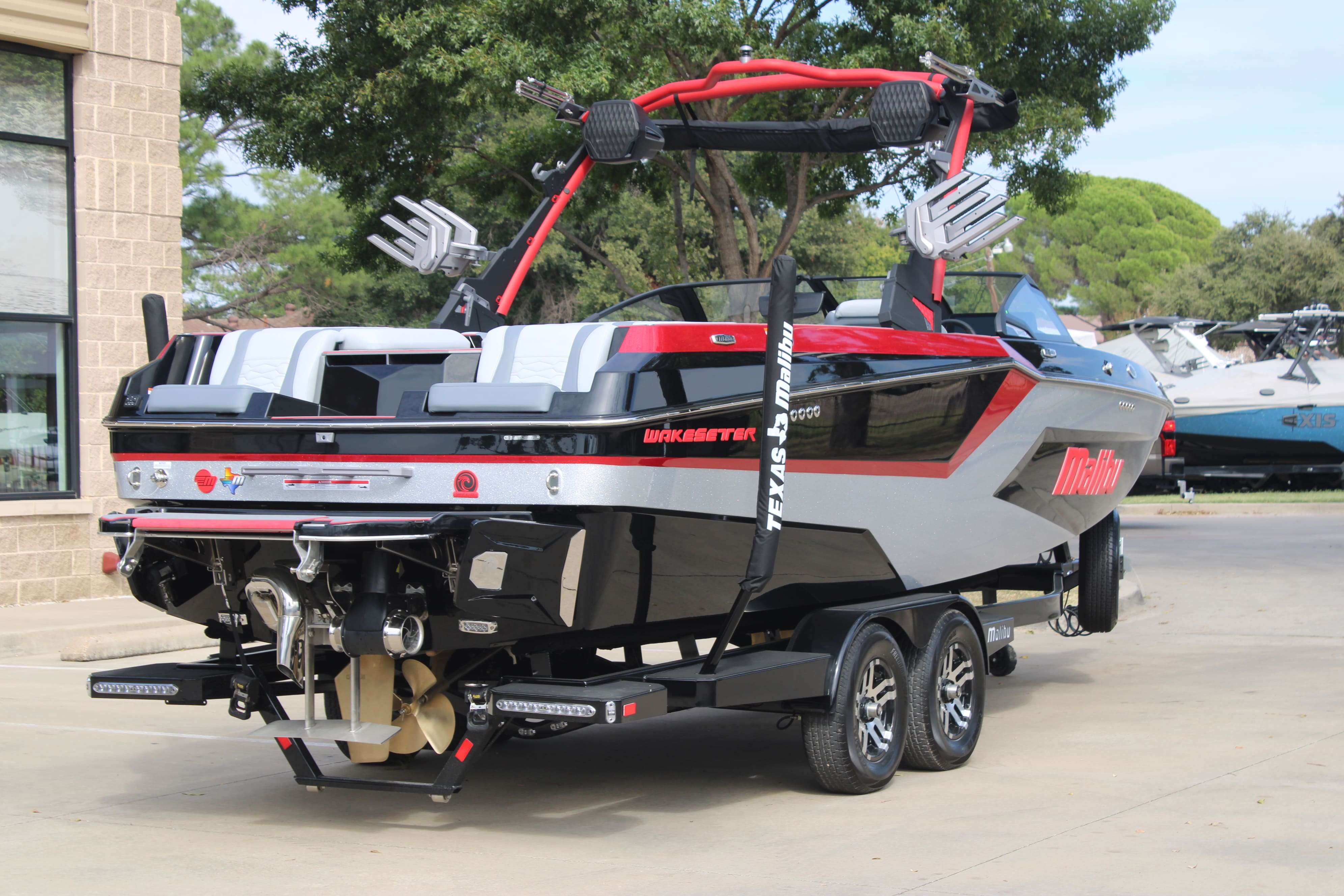 2025 Malibu Boats Wakesetter 24 MXZ-8