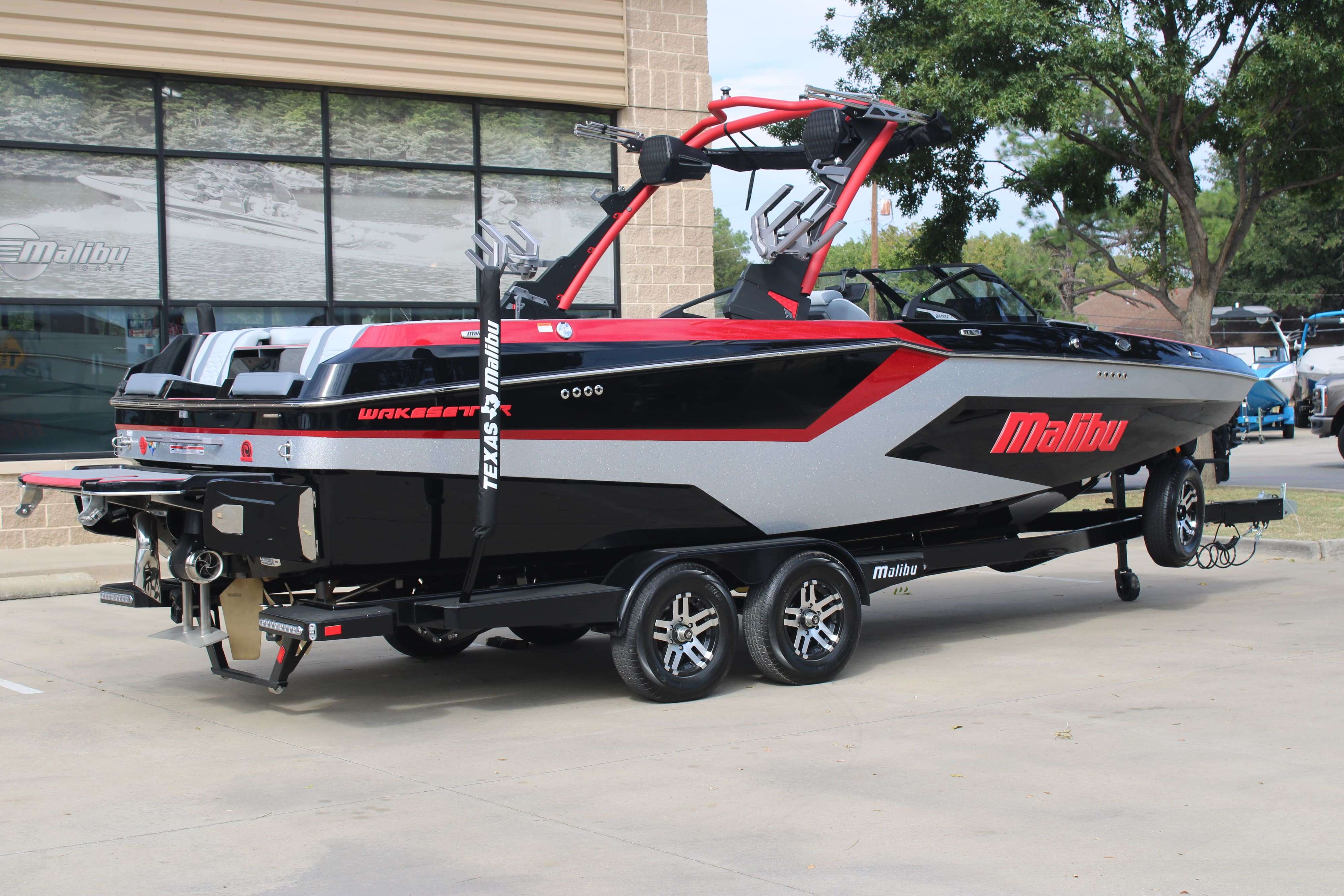 2025 Malibu Boats Wakesetter 24 MXZ-9