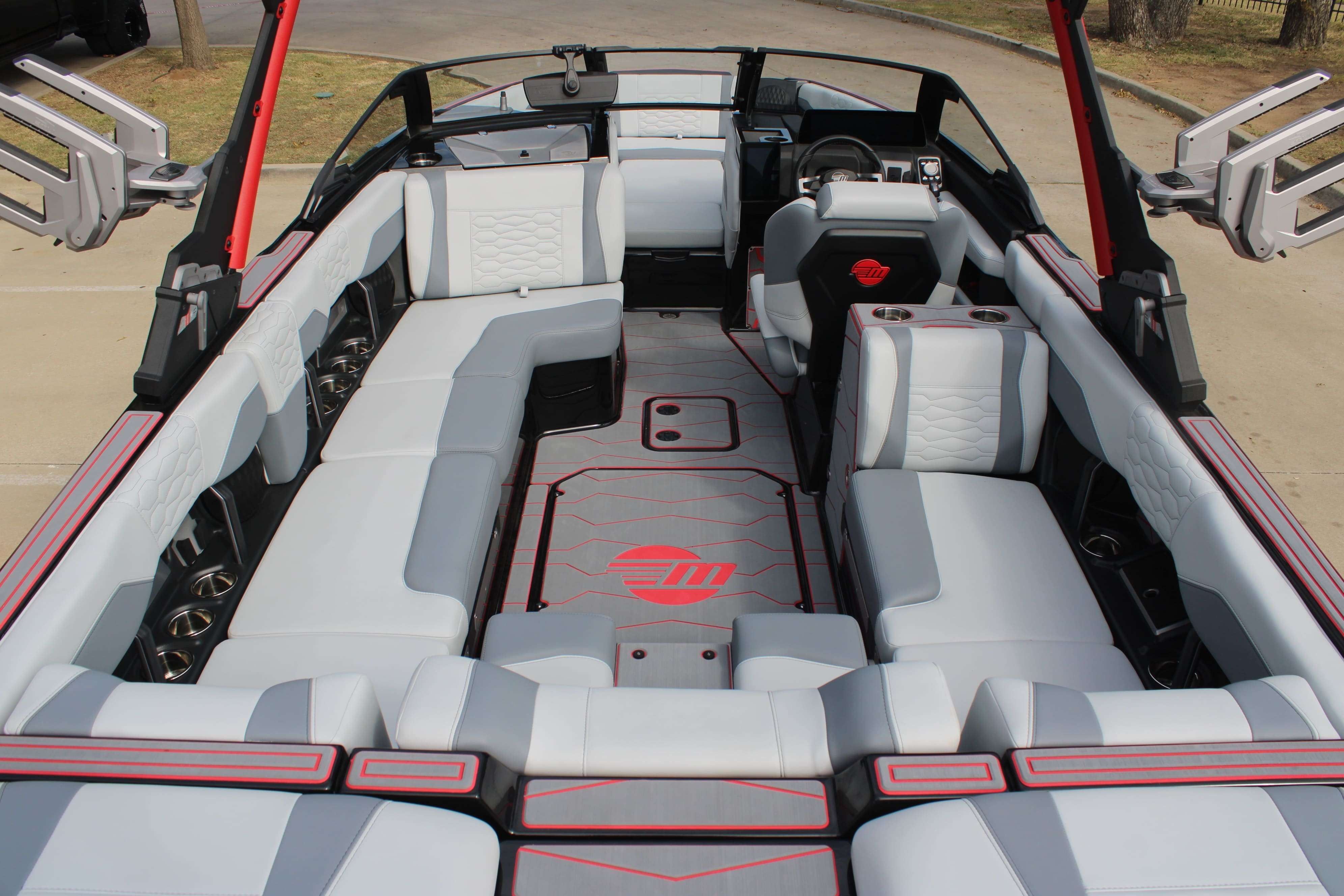 2025 Malibu Boats Wakesetter 24 MXZ-13