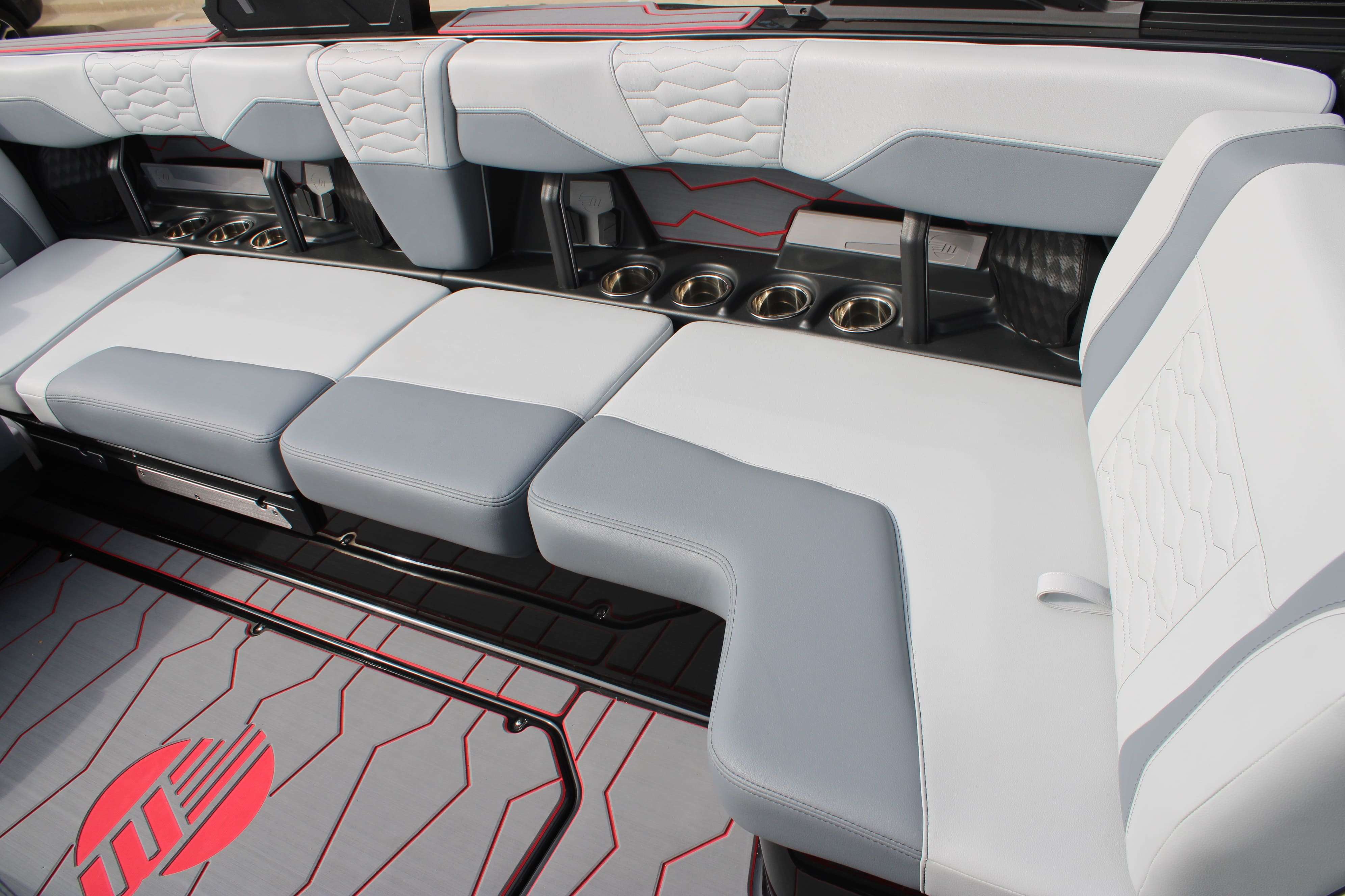 2025 Malibu Boats Wakesetter 24 MXZ-17