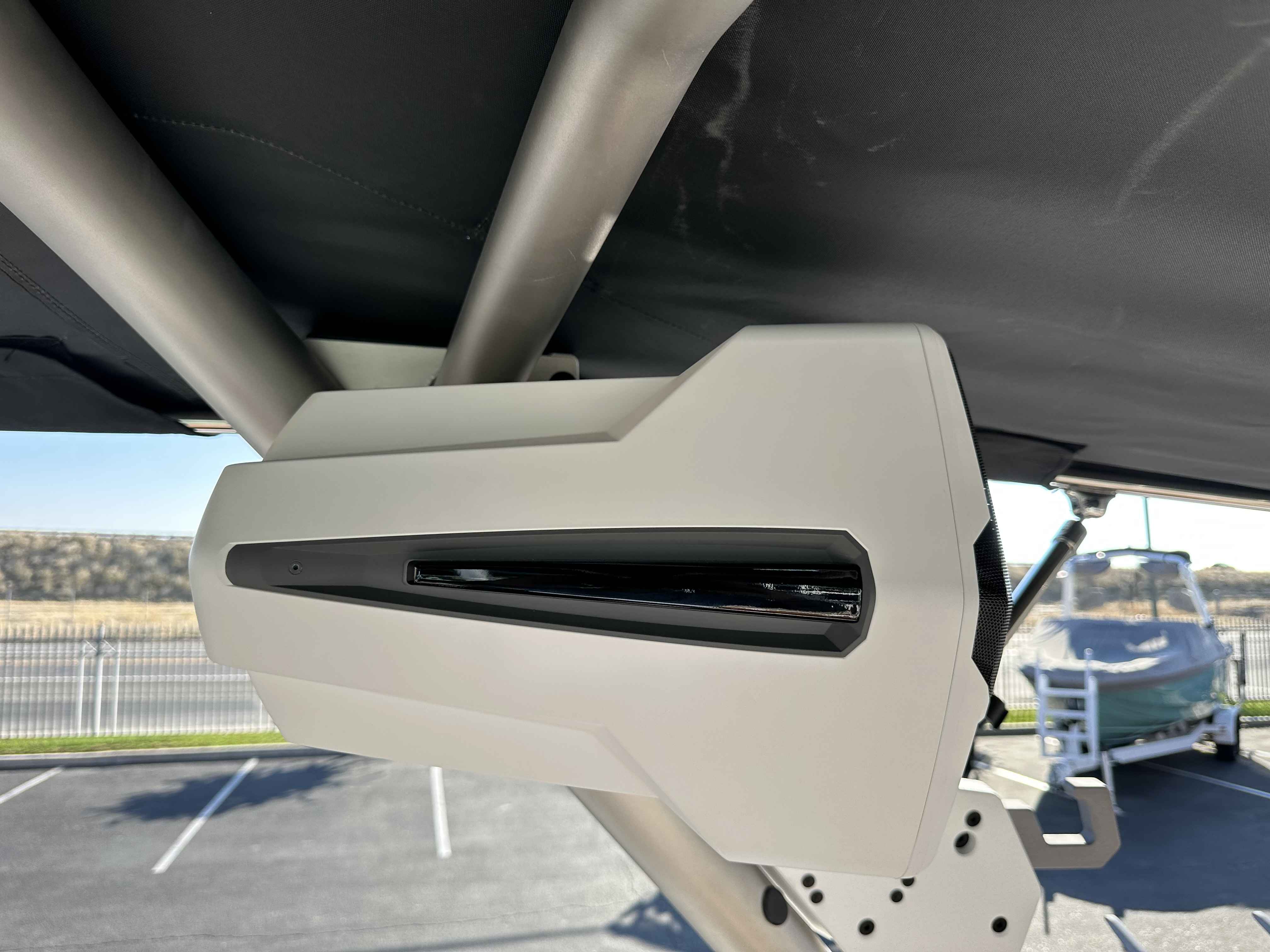 2026 Malibu 22 LSV-7