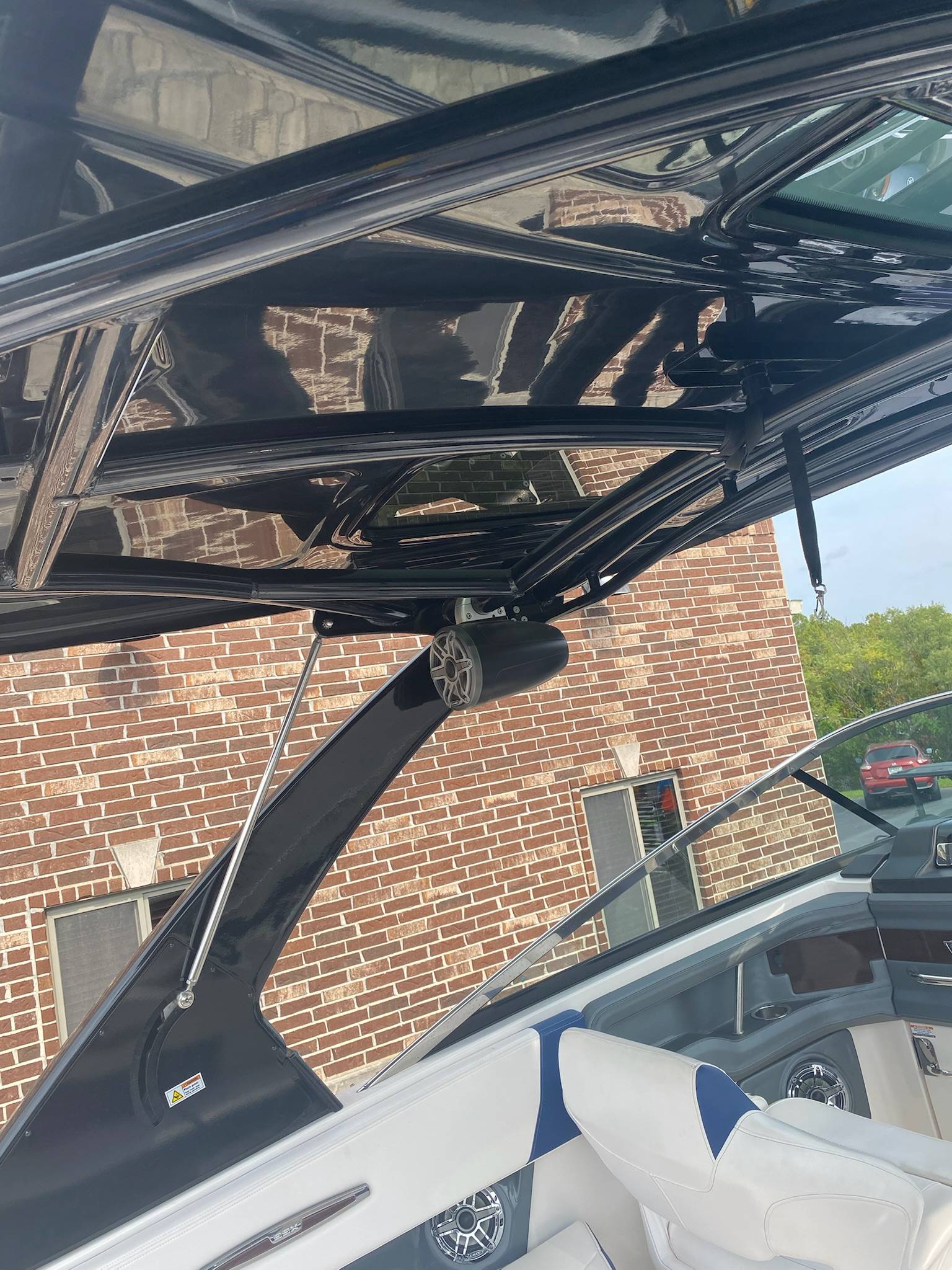 2021 Chaparral SSX-10