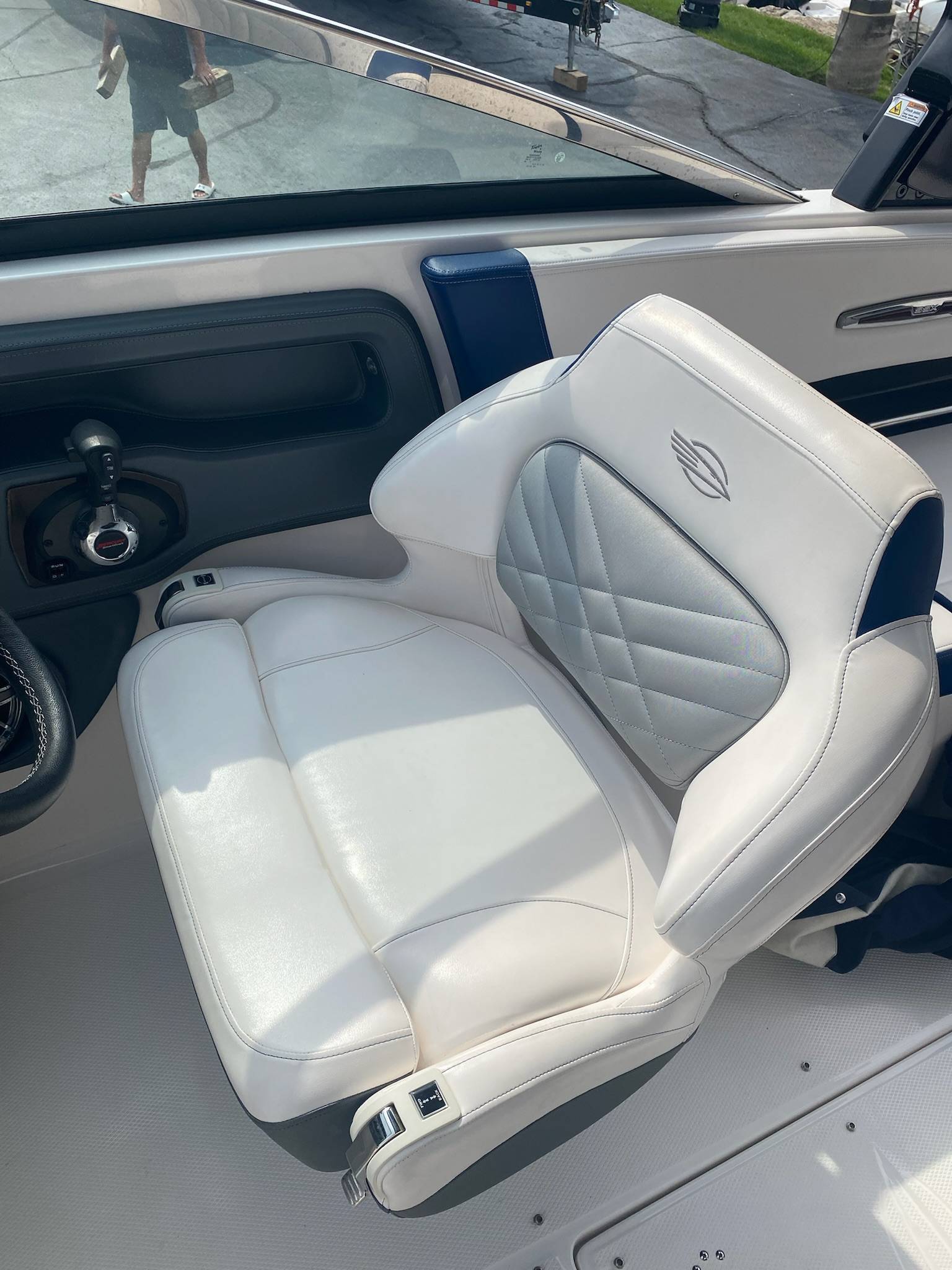 2021 Chaparral SSX-16