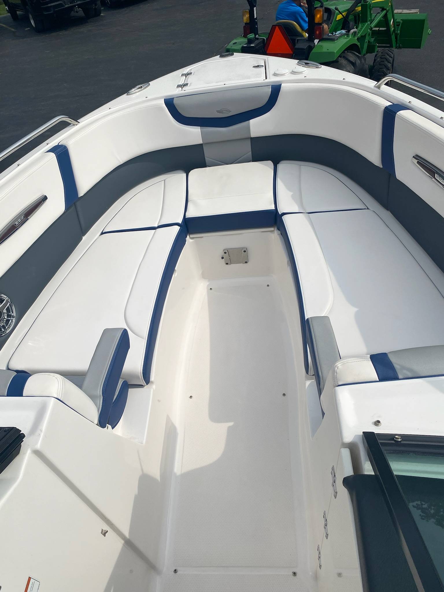 2021 Chaparral SSX-18