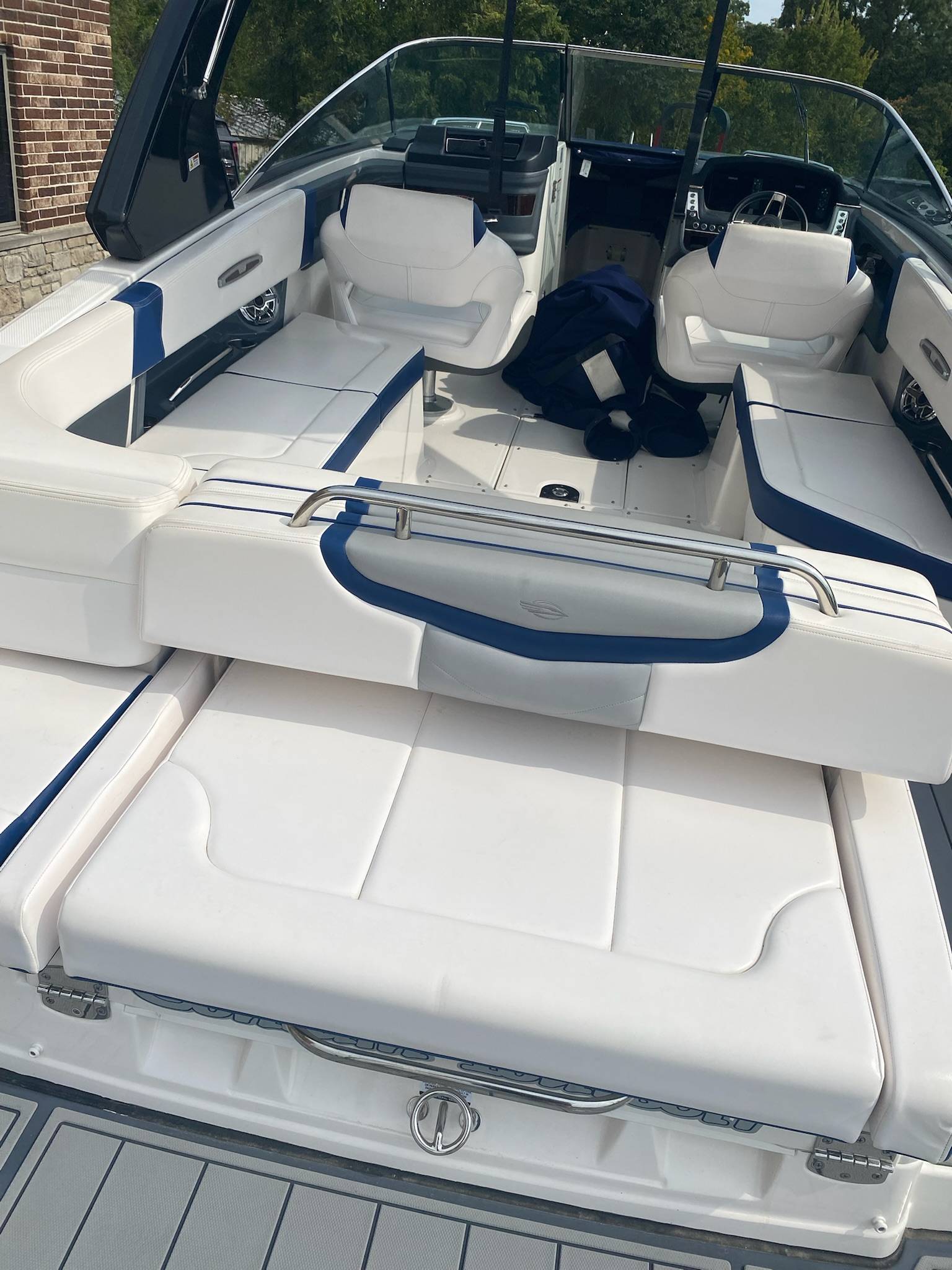 2021 Chaparral SSX-23