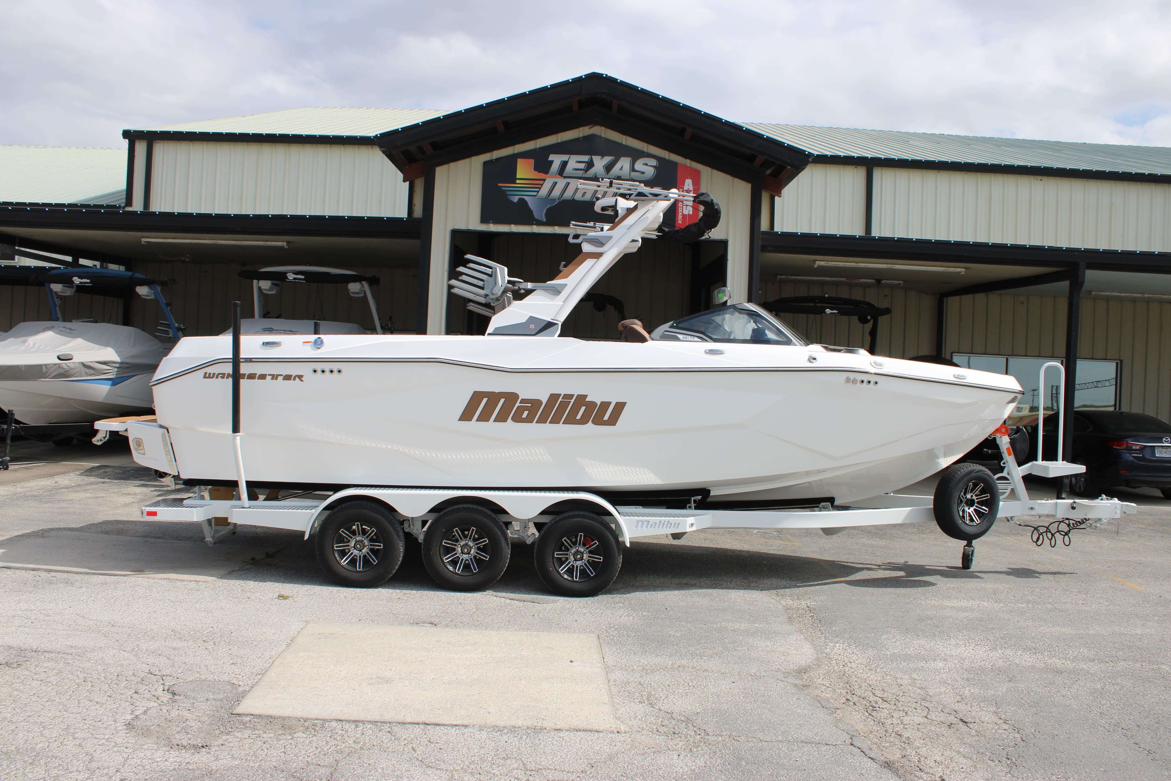2026 Malibu Boats Wakesetter 25 LSV-1
