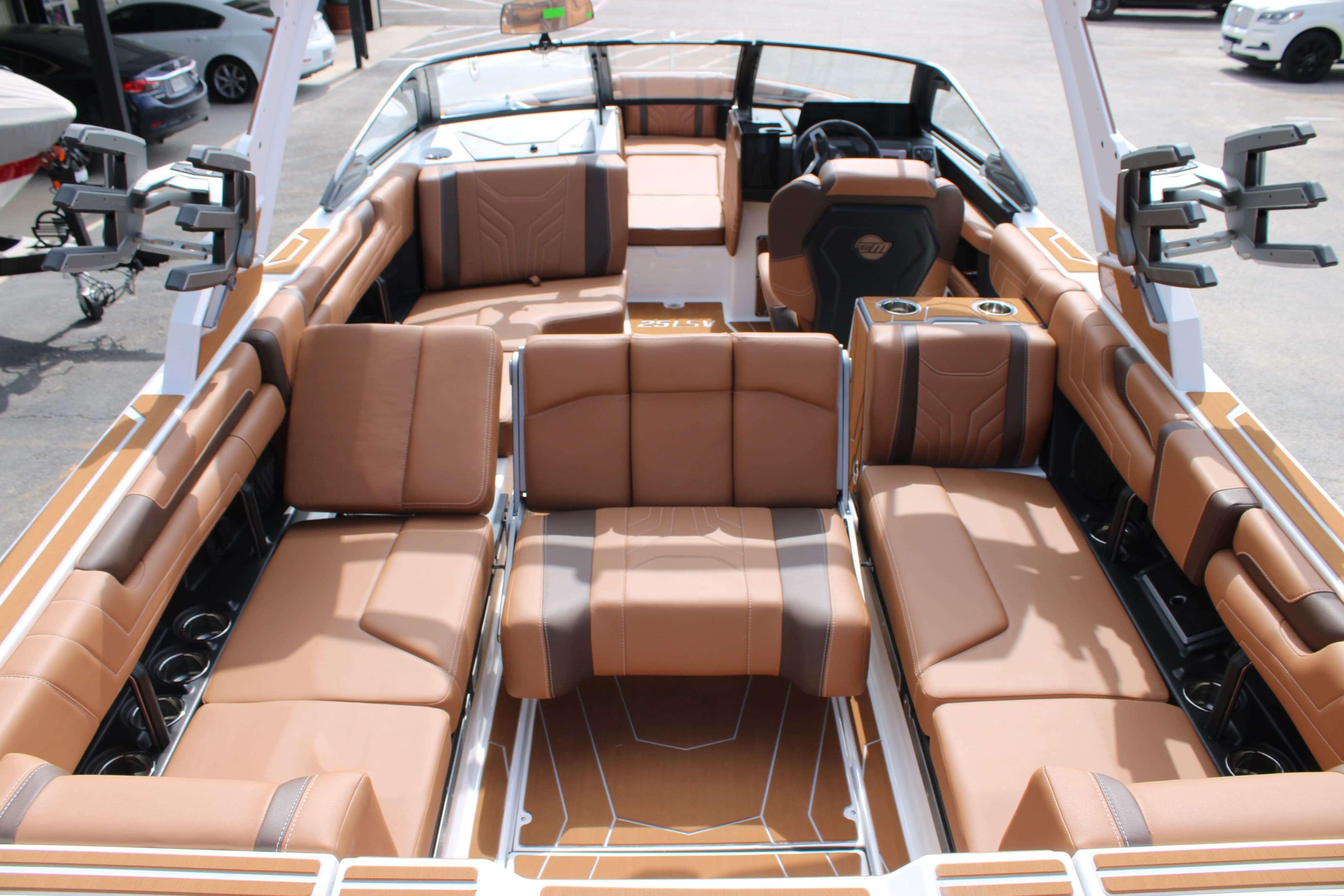2026 Malibu Boats Wakesetter 25 LSV-12
