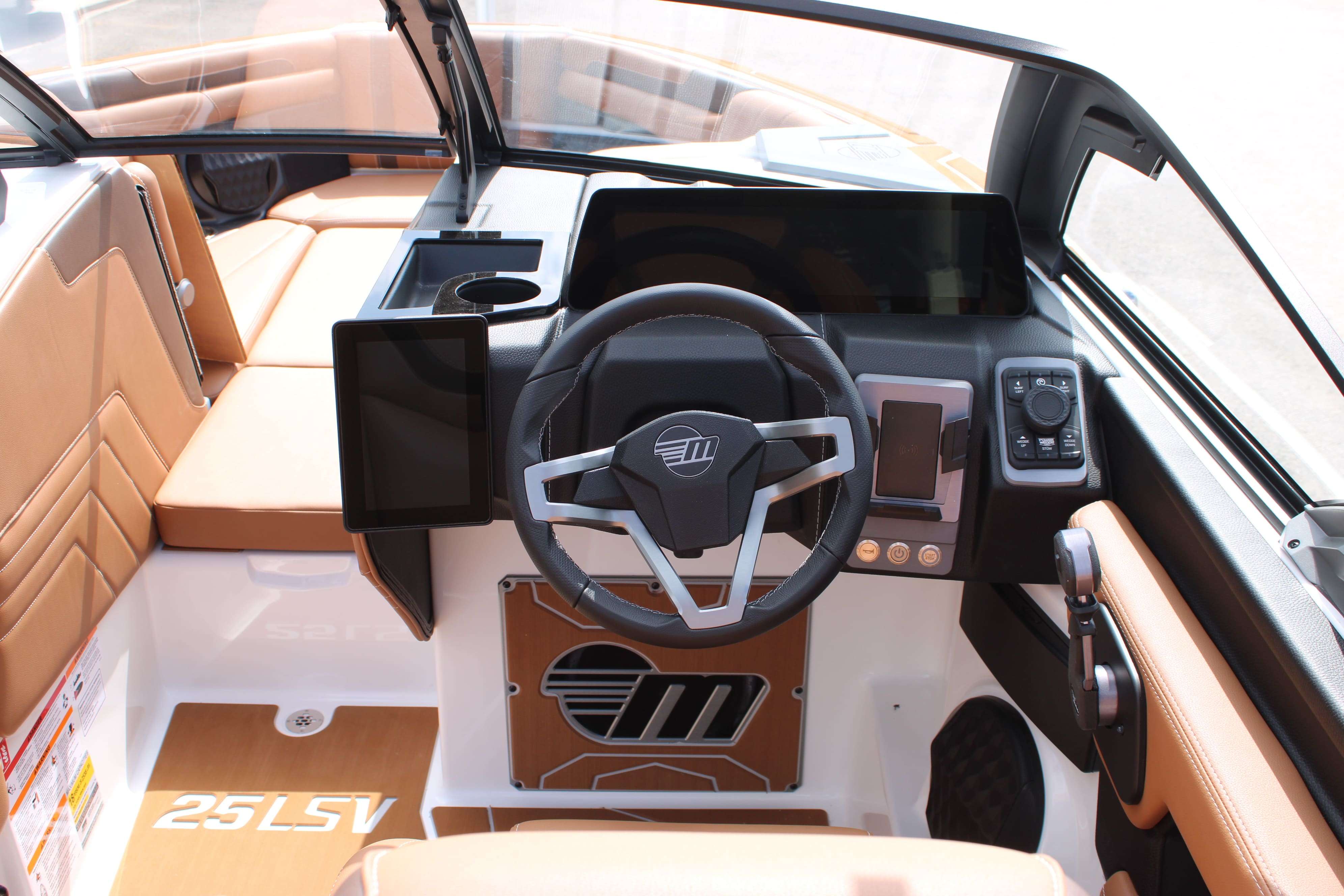 2026 Malibu Boats Wakesetter 25 LSV-16