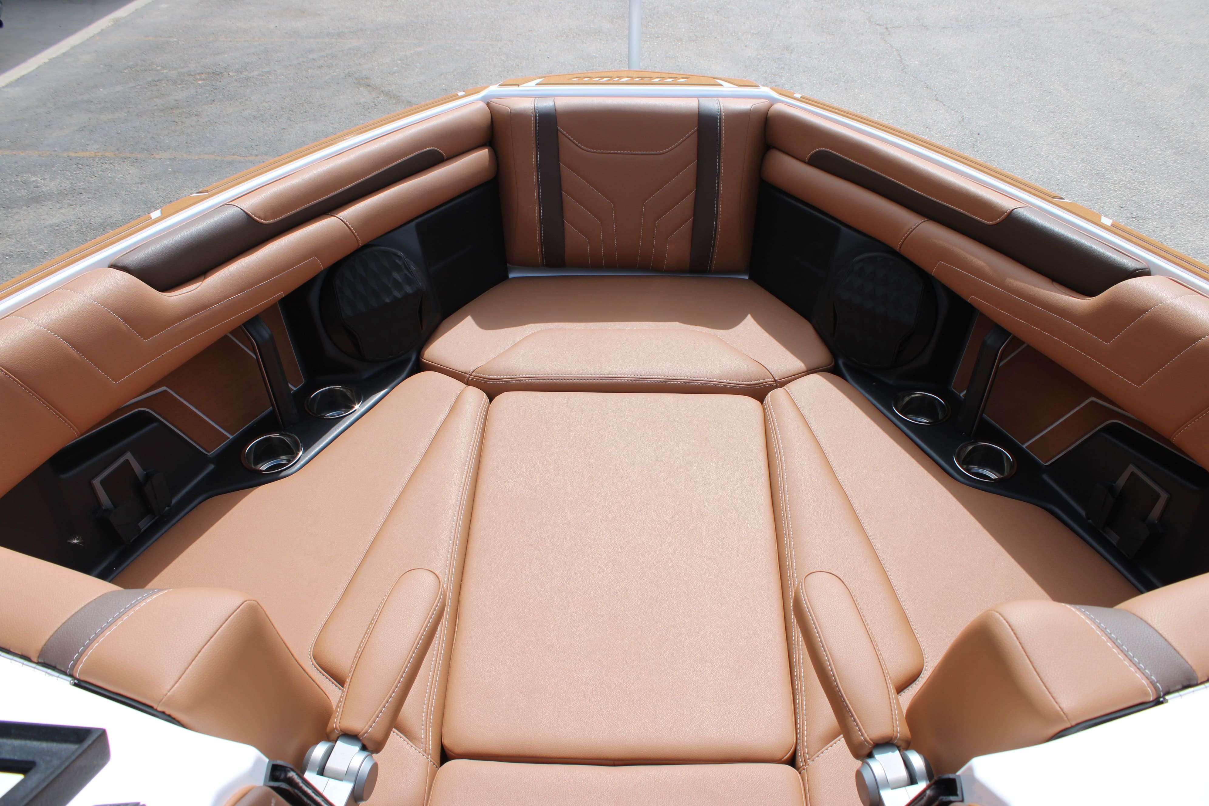 2026 Malibu Boats Wakesetter 25 LSV-18