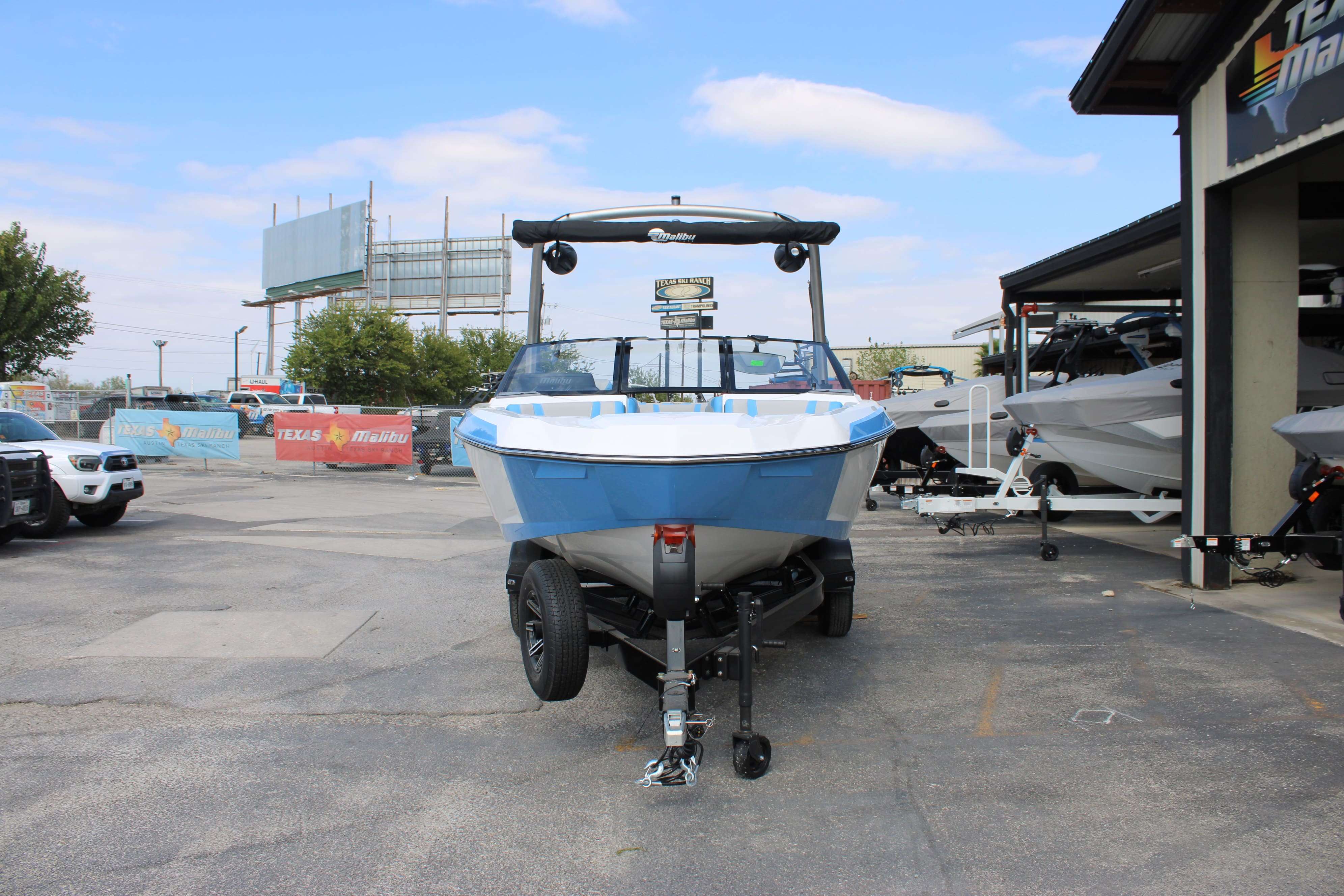 2026 Malibu Boats Wakesetter 21 LX-3